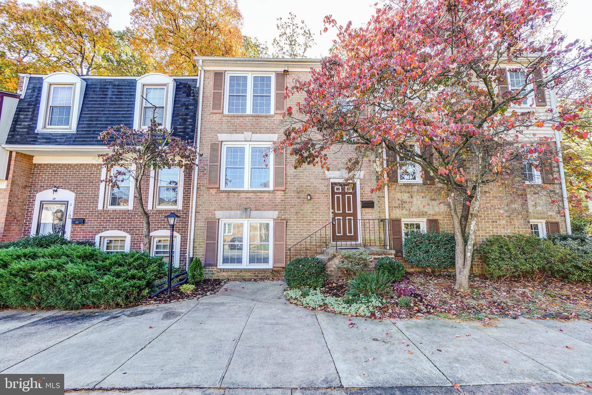 Gaithersburg, MD 20878,4 HIBISCUS CT #1-2