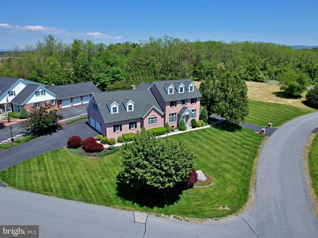 Chambersburg, PA 17202,1484 QUILTERS CT