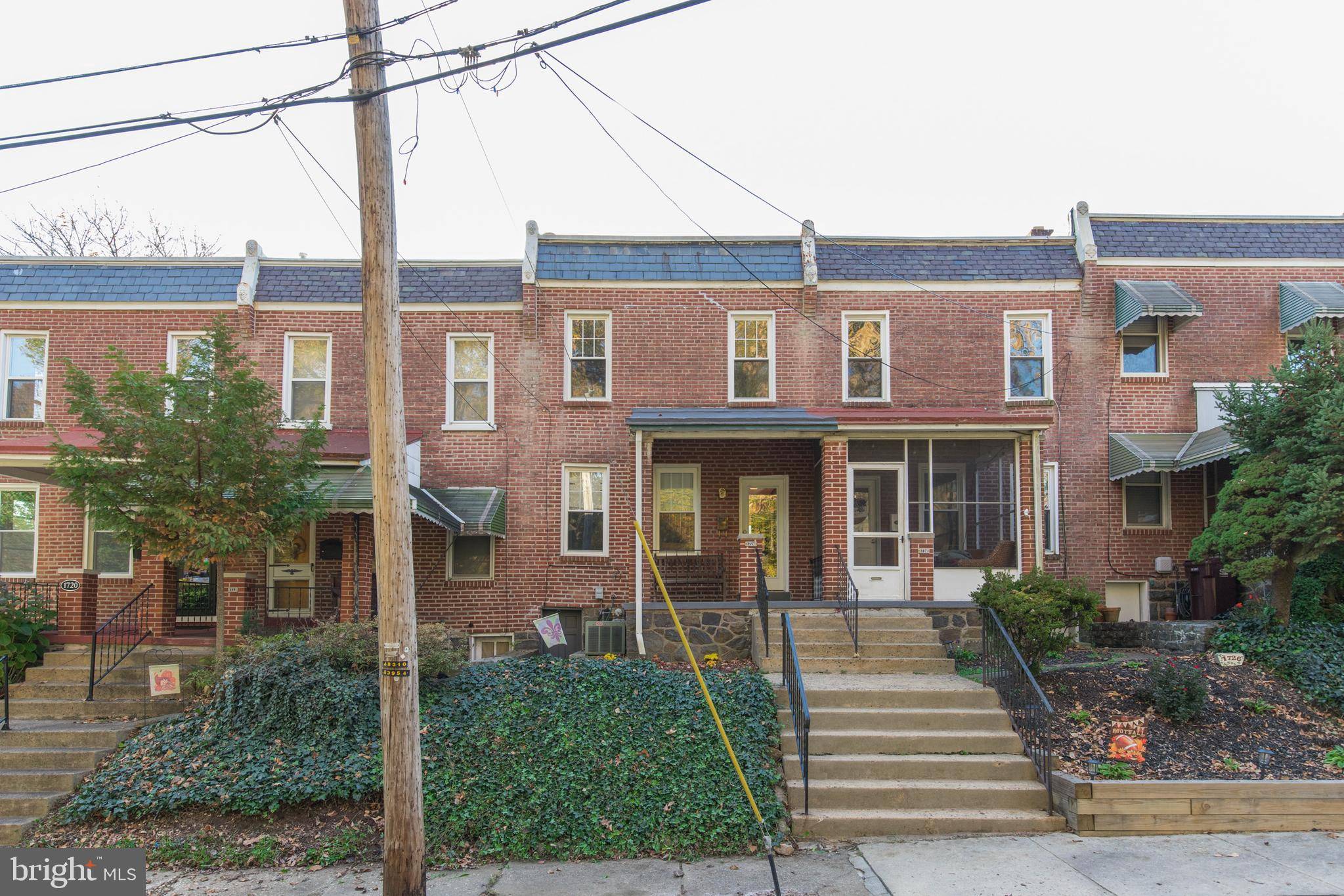 Wilmington, DE 19806,1724 WAWASET ST