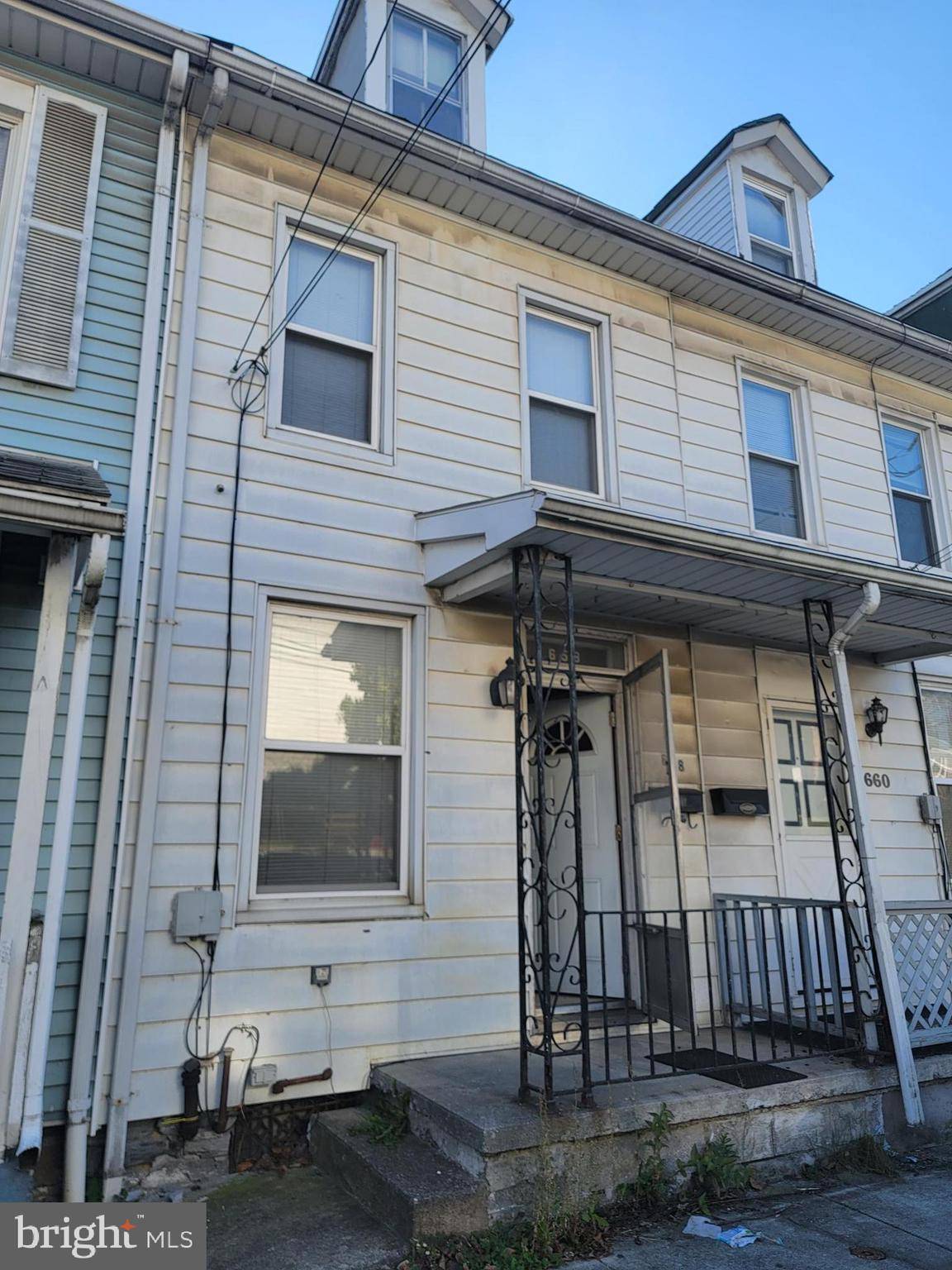 Steelton, PA 17113,658 N 2ND ST