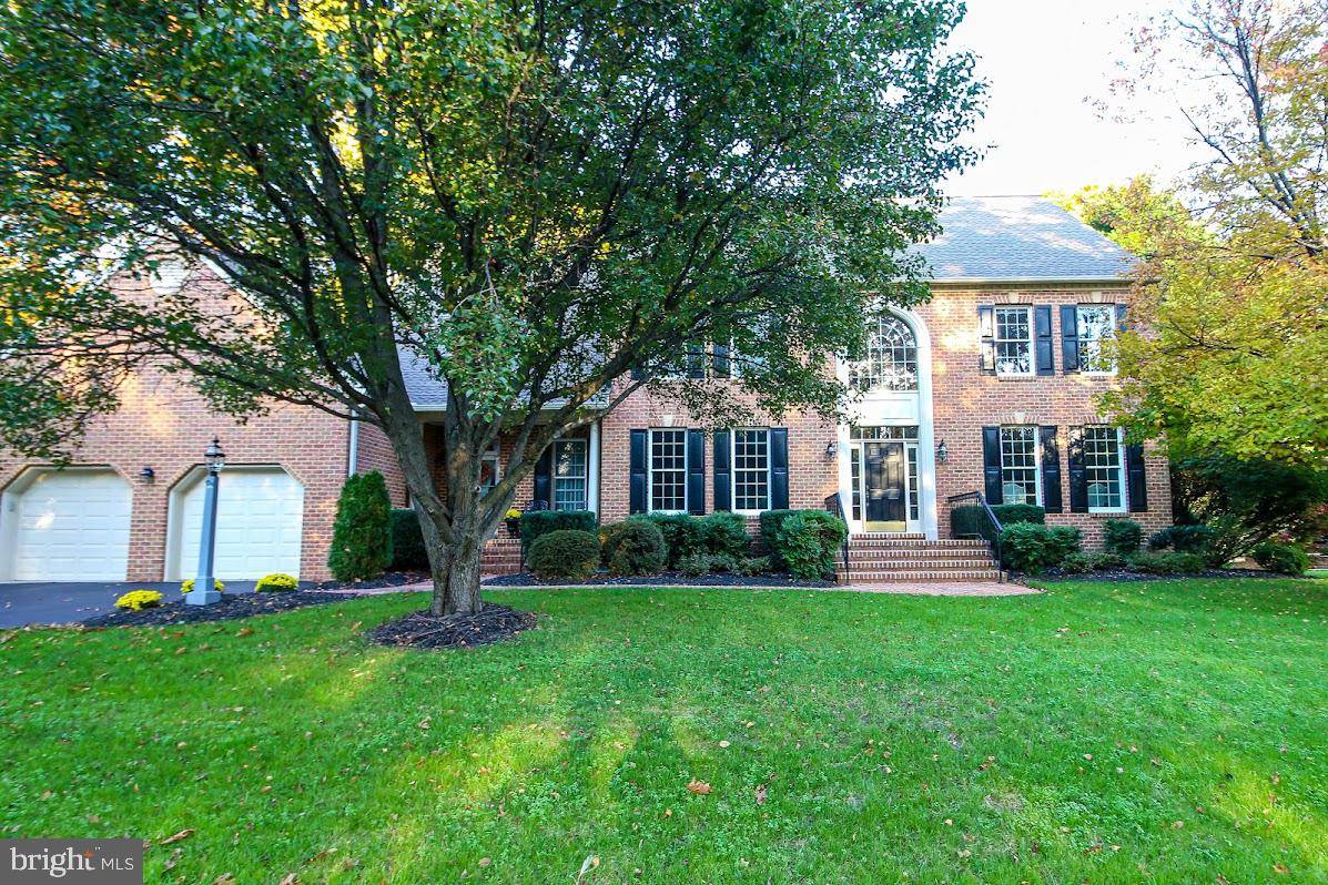 Severna Park, MD 21146,48 SIMMONS LN