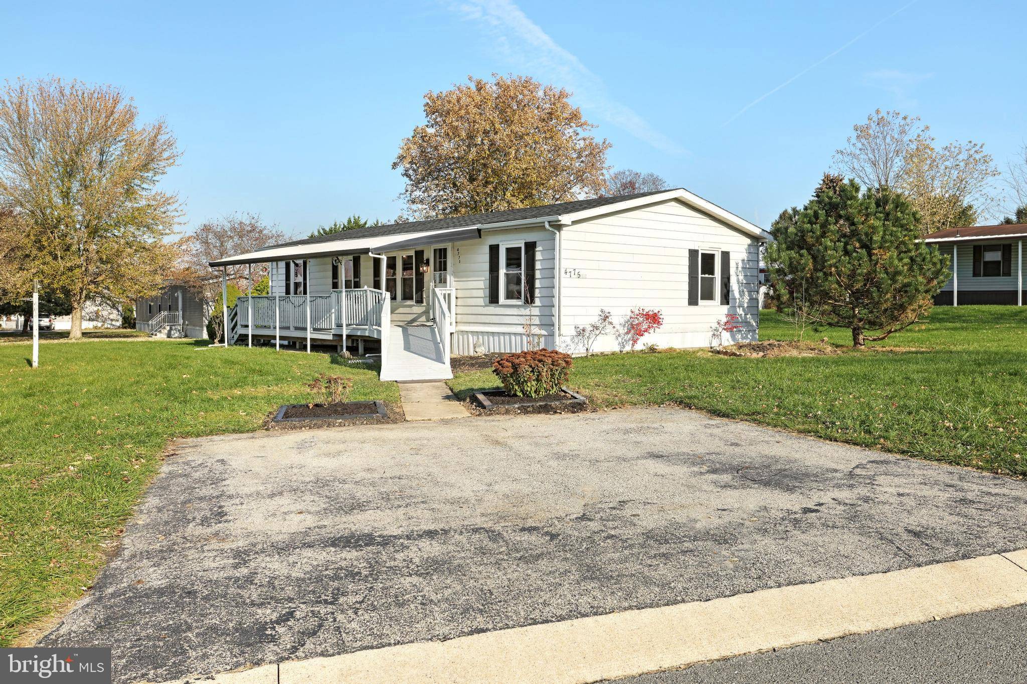 Dover, PA 17315,4775 HIKEY ST