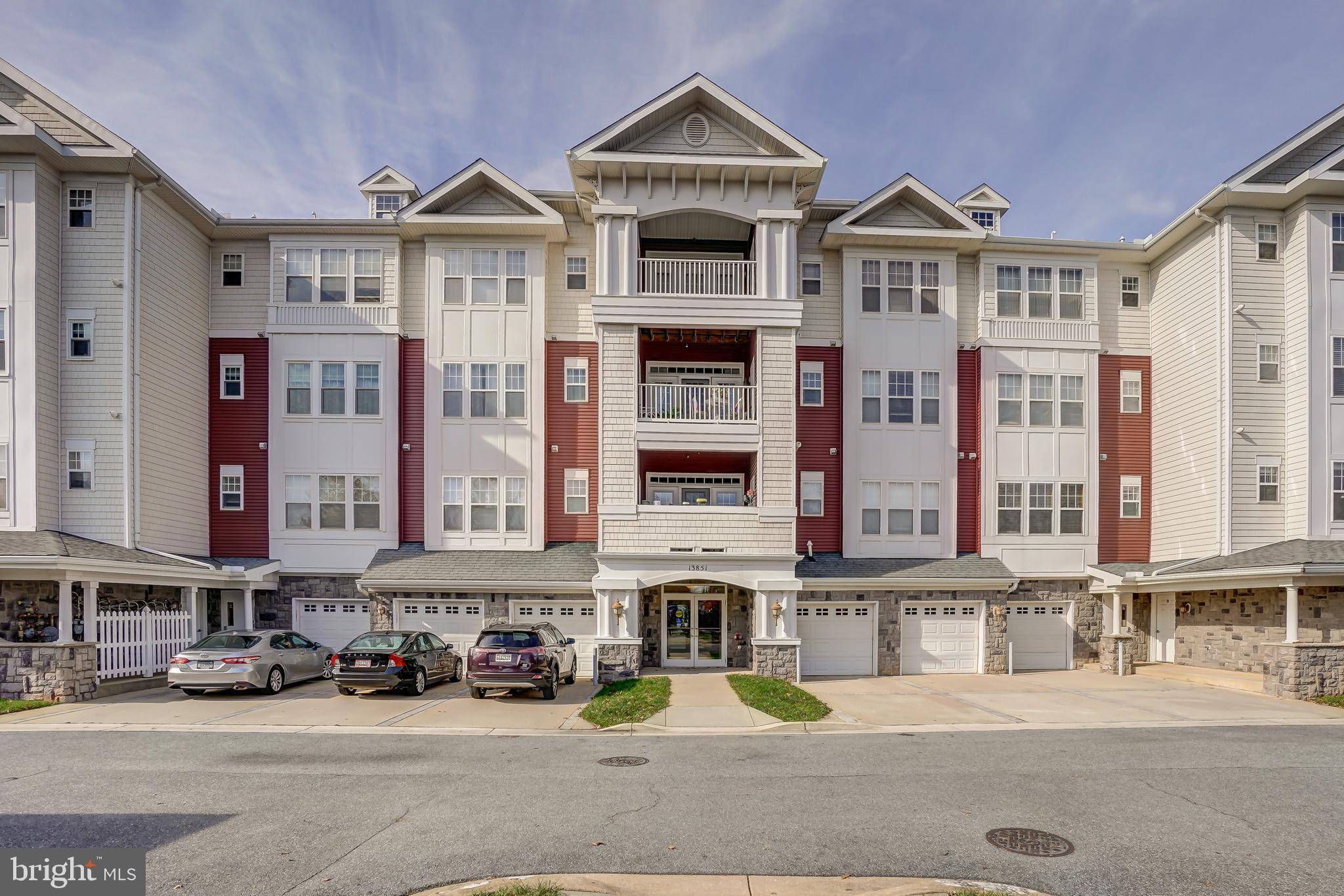 Laurel, MD 20707,13851 BELLE CHASSE BLVD #311