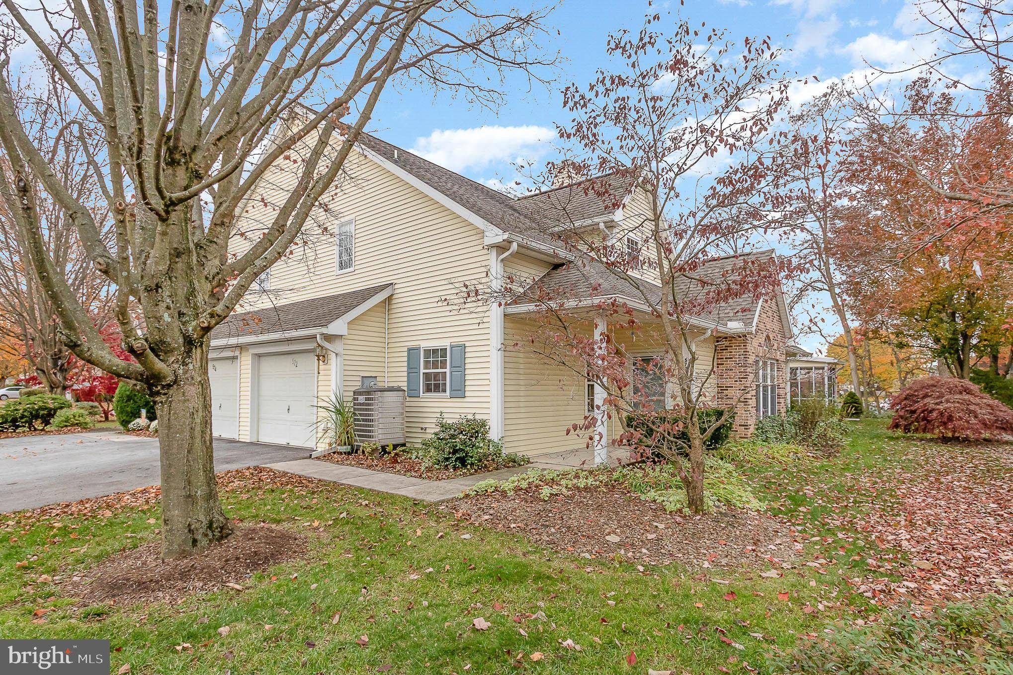 Mechanicsburg, PA 17055,572 BRIGHTON PL