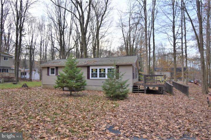 Pocono Lake, PA 18347,112 IOWA TRL