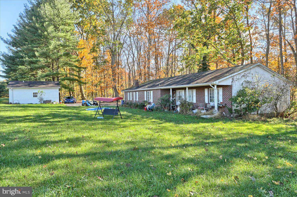 Lewisberry, PA 17339,870 CARDINAL LN