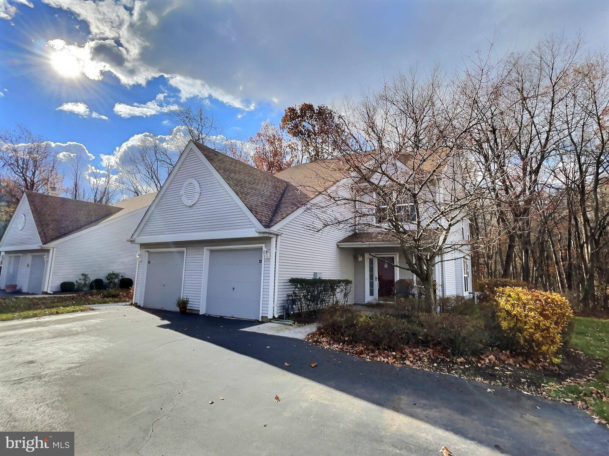 Bordentown, NJ 08505,37 MAGNOLIA CT