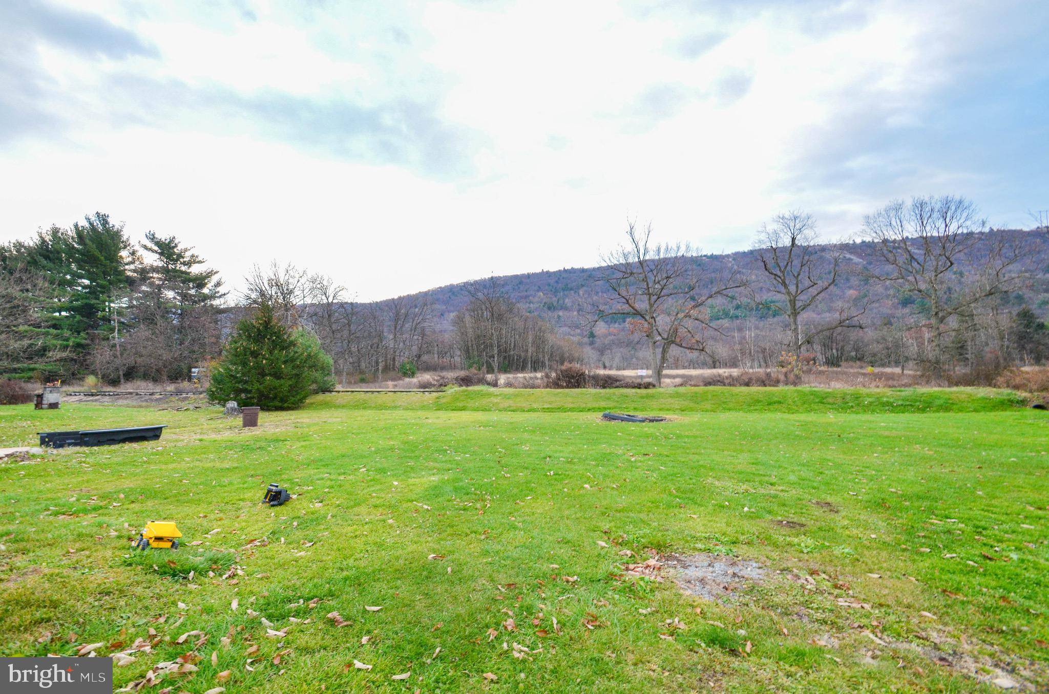 Palmerton, PA 18071,2485 LITTLE GAP RD