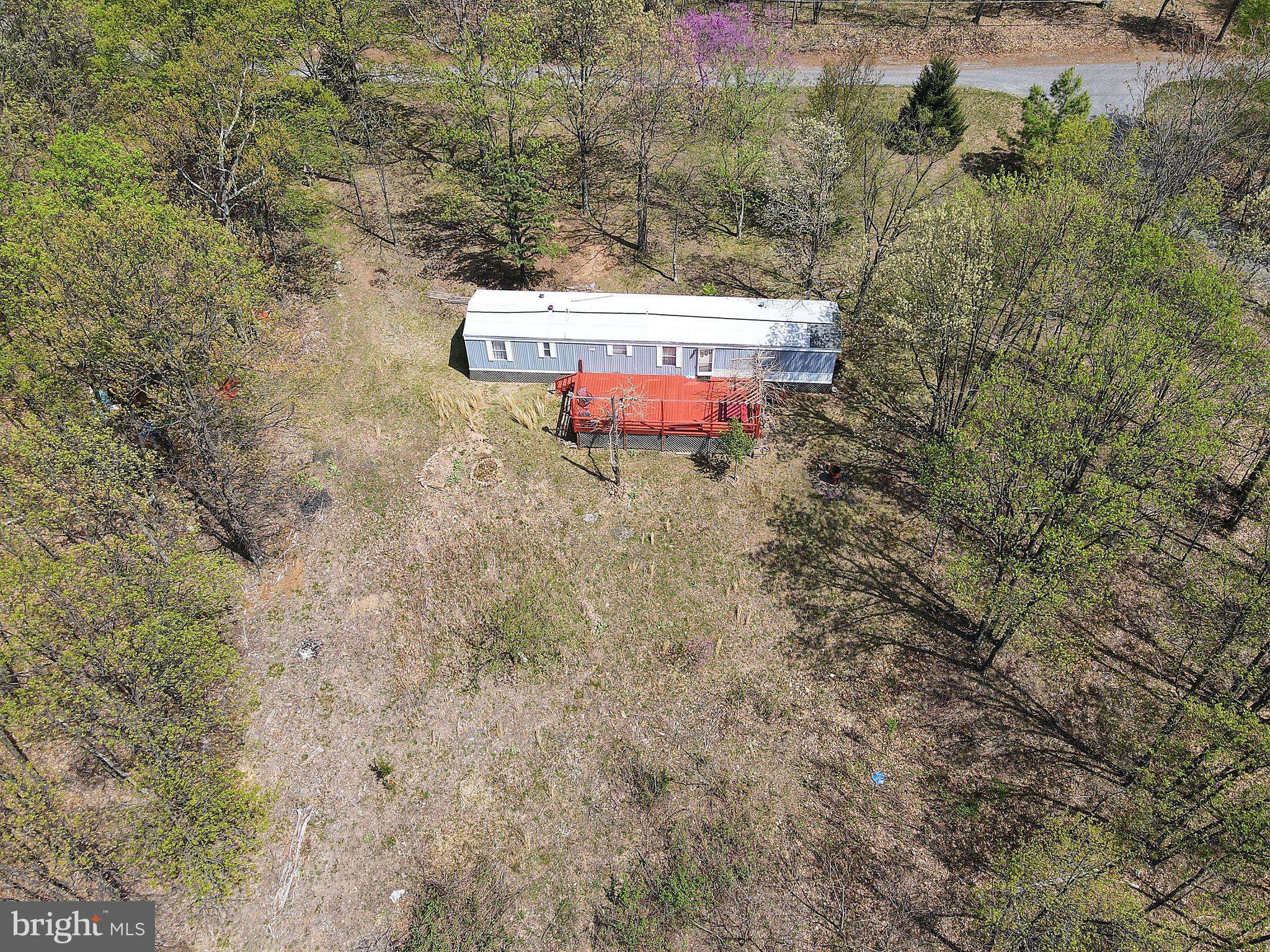 Great Cacapon, WV 25422,22 SUNRISE LN