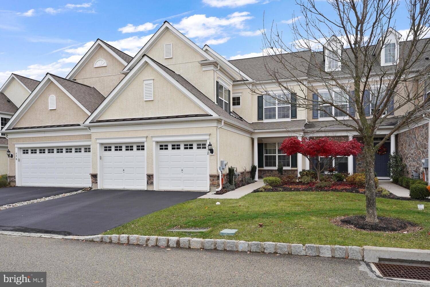 Lansdale, PA 19446,438 PRIMROSE DR