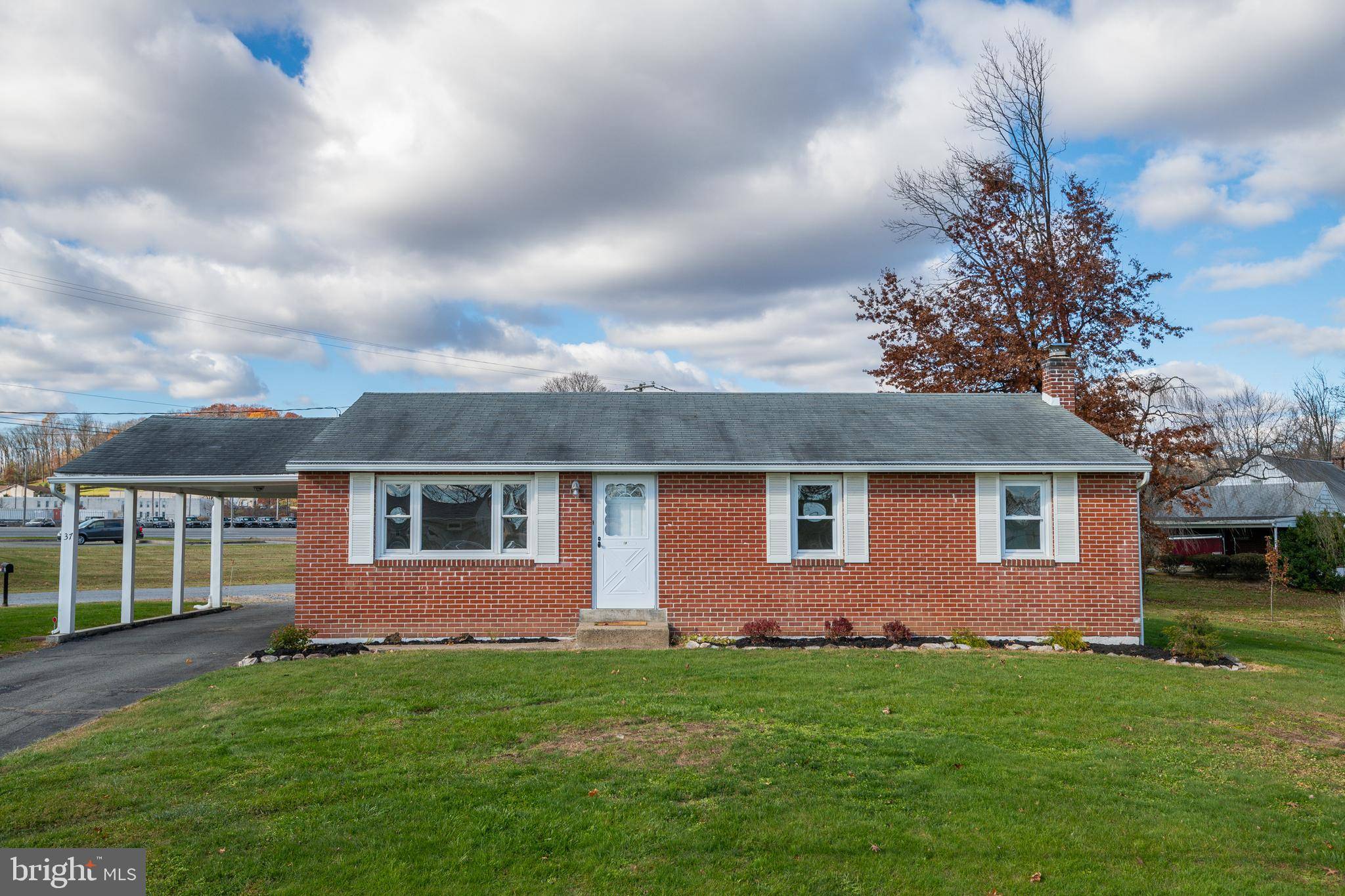 Bechtelsville, PA 19505,37 BAUSE RD