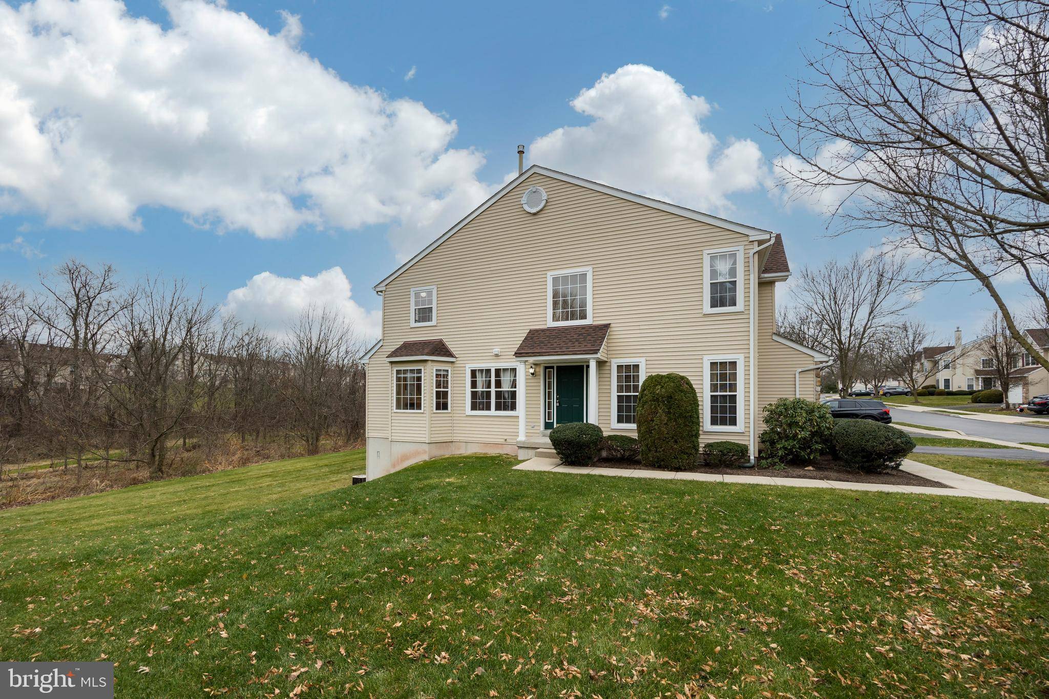 Royersford, PA 19468,997 KATIE CIR