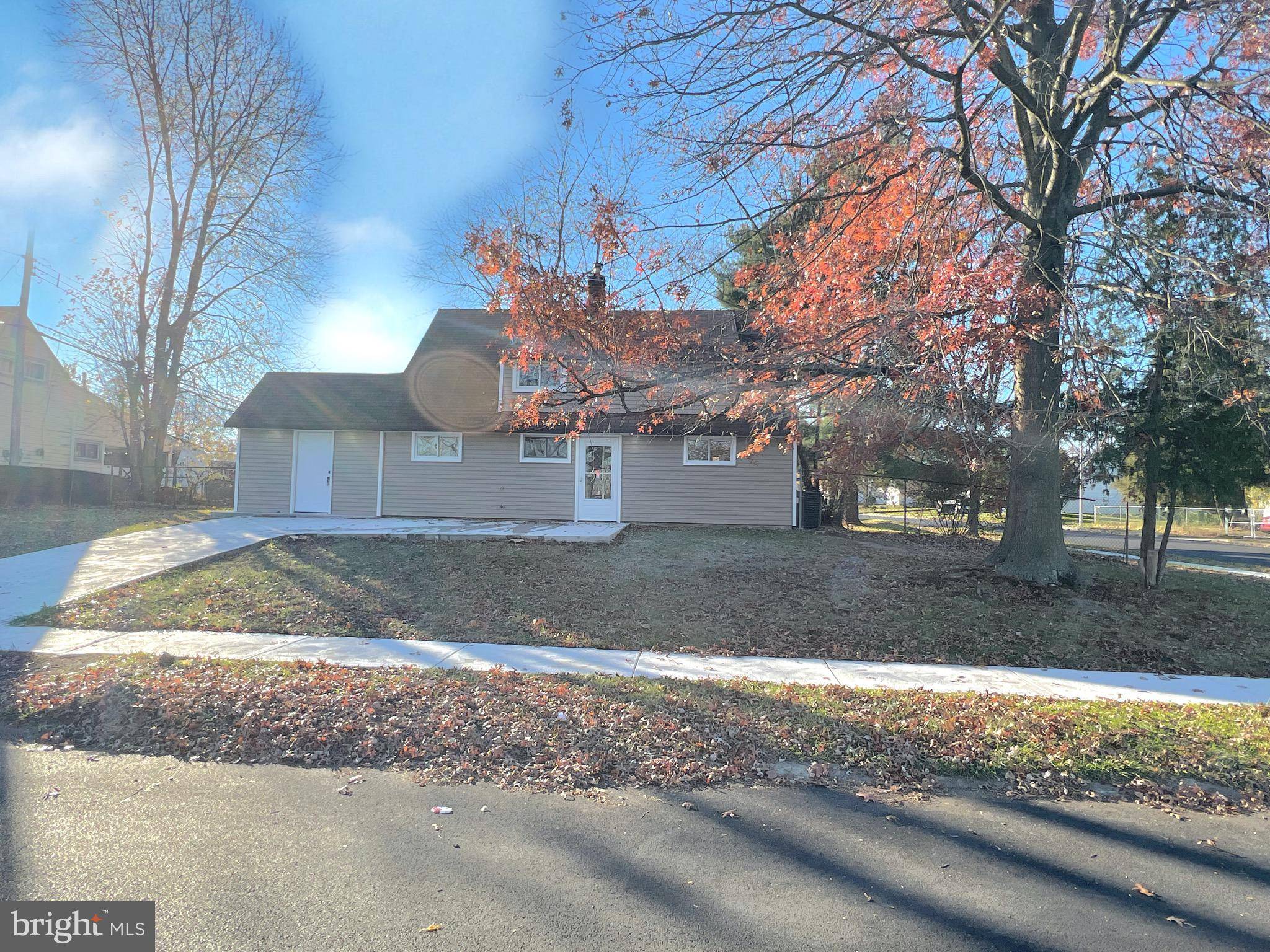 Levittown, PA 19055,2 RUBY LN