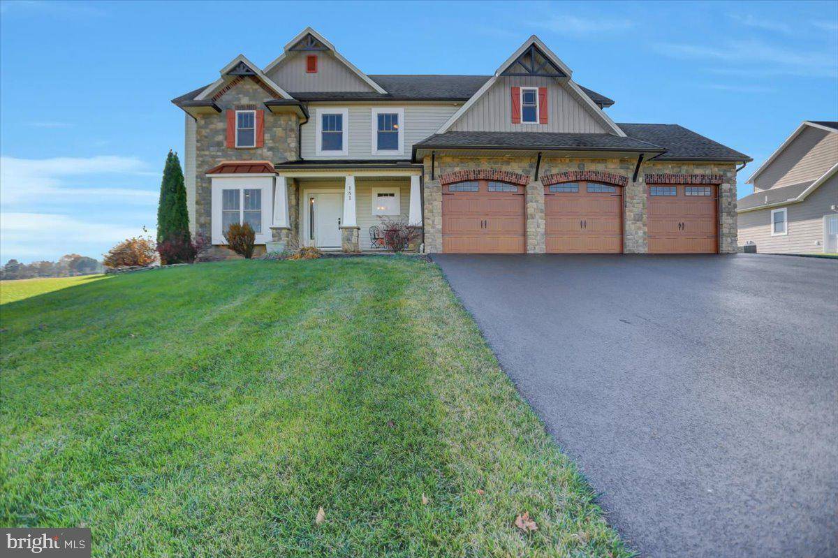 Chambersburg, PA 17202,181 SUMMER BREEZE LN #32