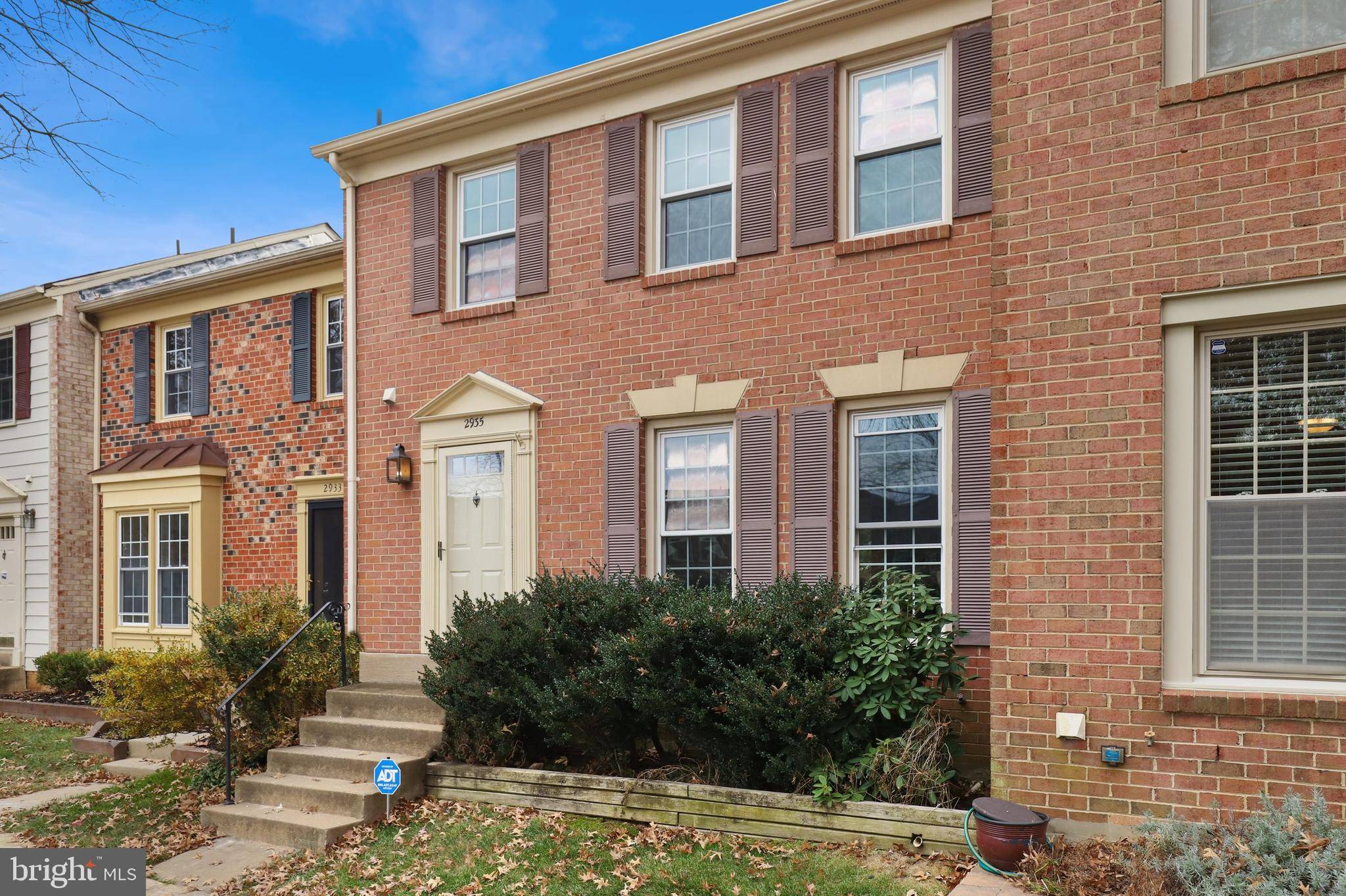 Vienna, VA 22181,2935 VILLAGE SPRING LN