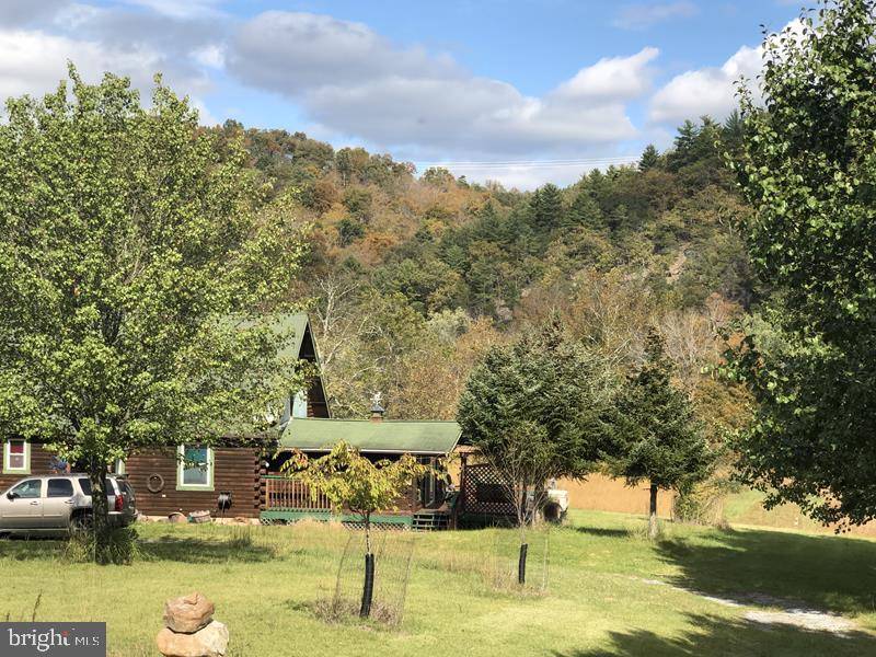 Paw Paw, WV 25434,1237 RIVER BEND DR