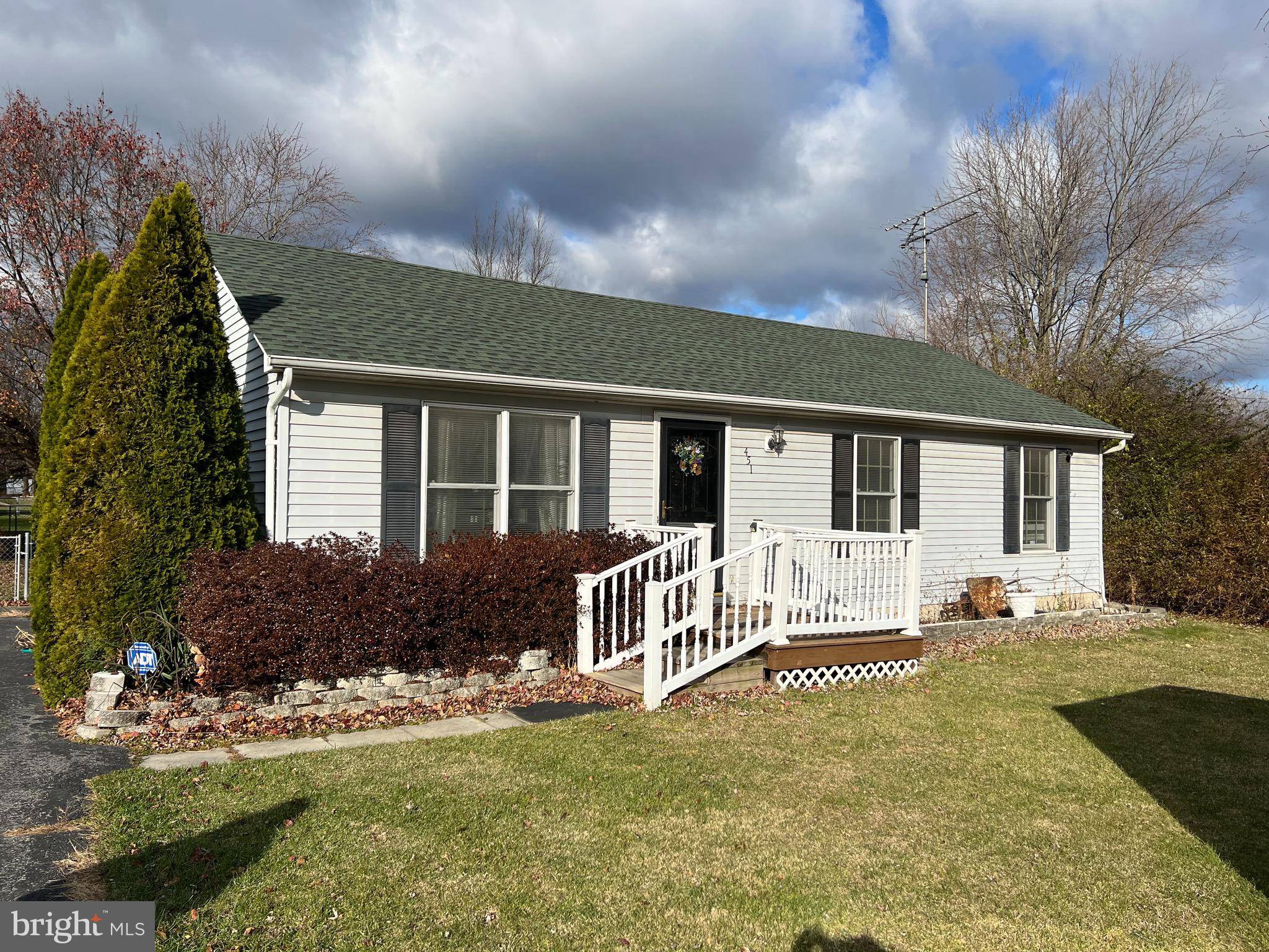 Inwood, WV 25428,451 MORGAN ST