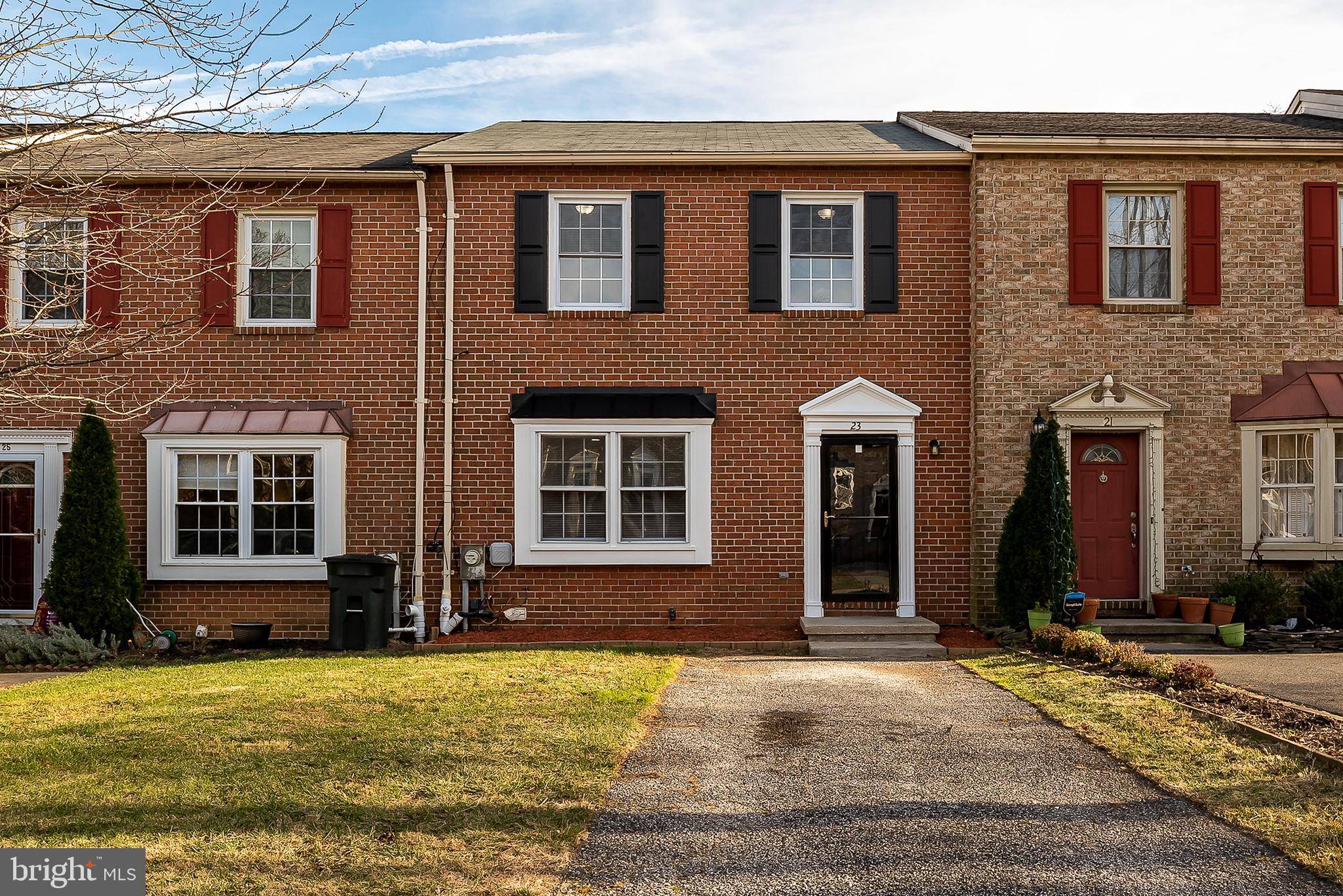 Parkville, MD 21234,23 CARRIAGE WALK CT