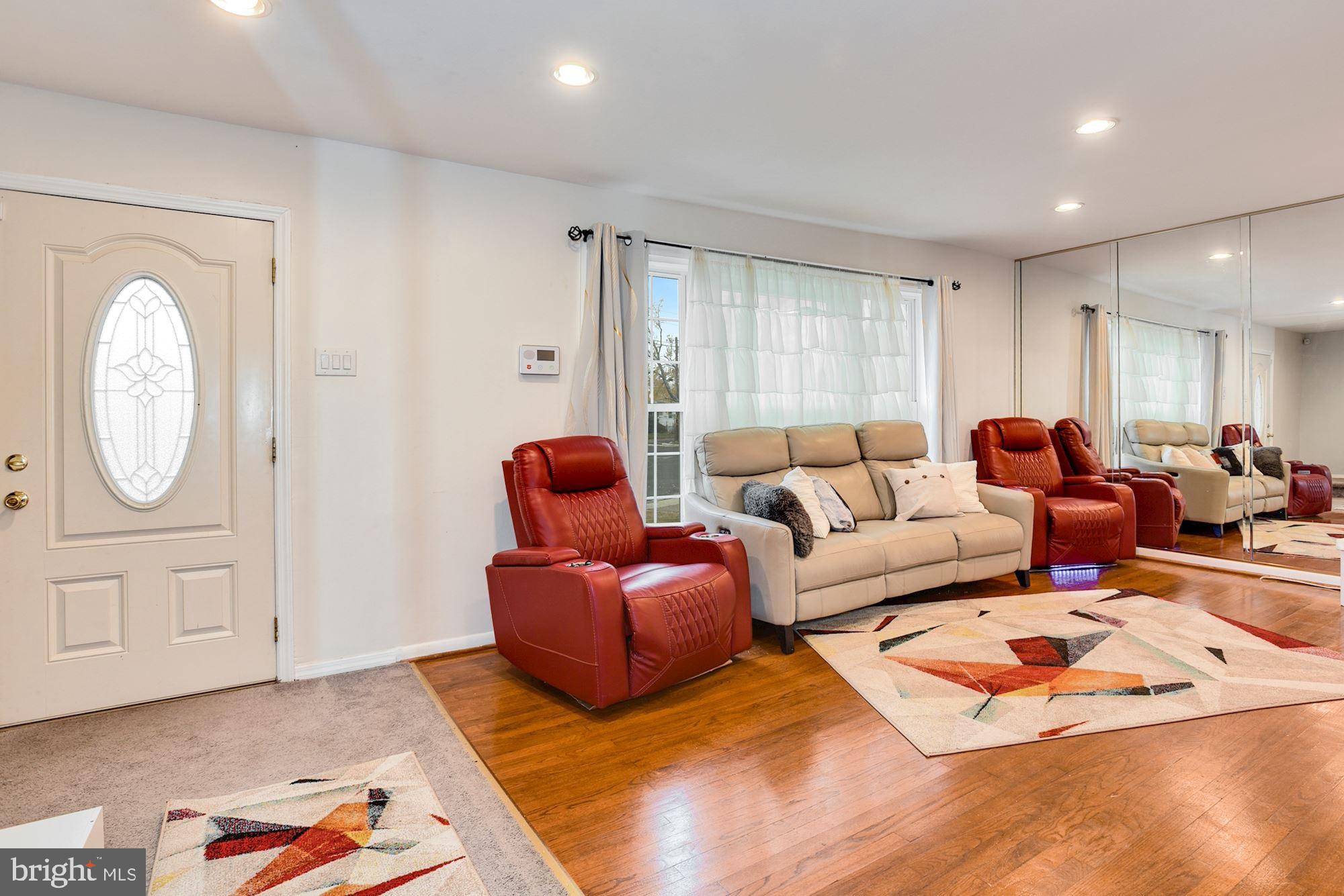 Pennsauken, NJ 08109,7140 GOLFVIEW