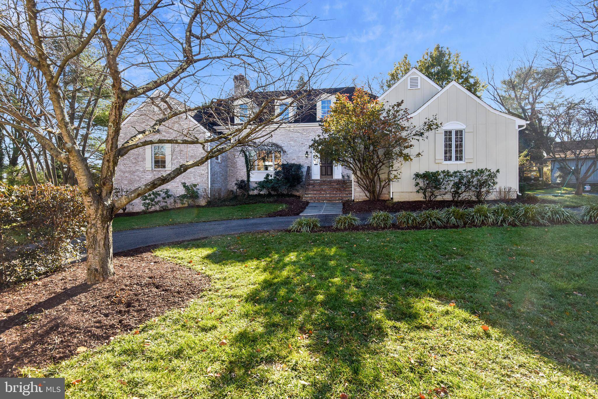 Mclean, VA 22101,1503 FOREST LANE