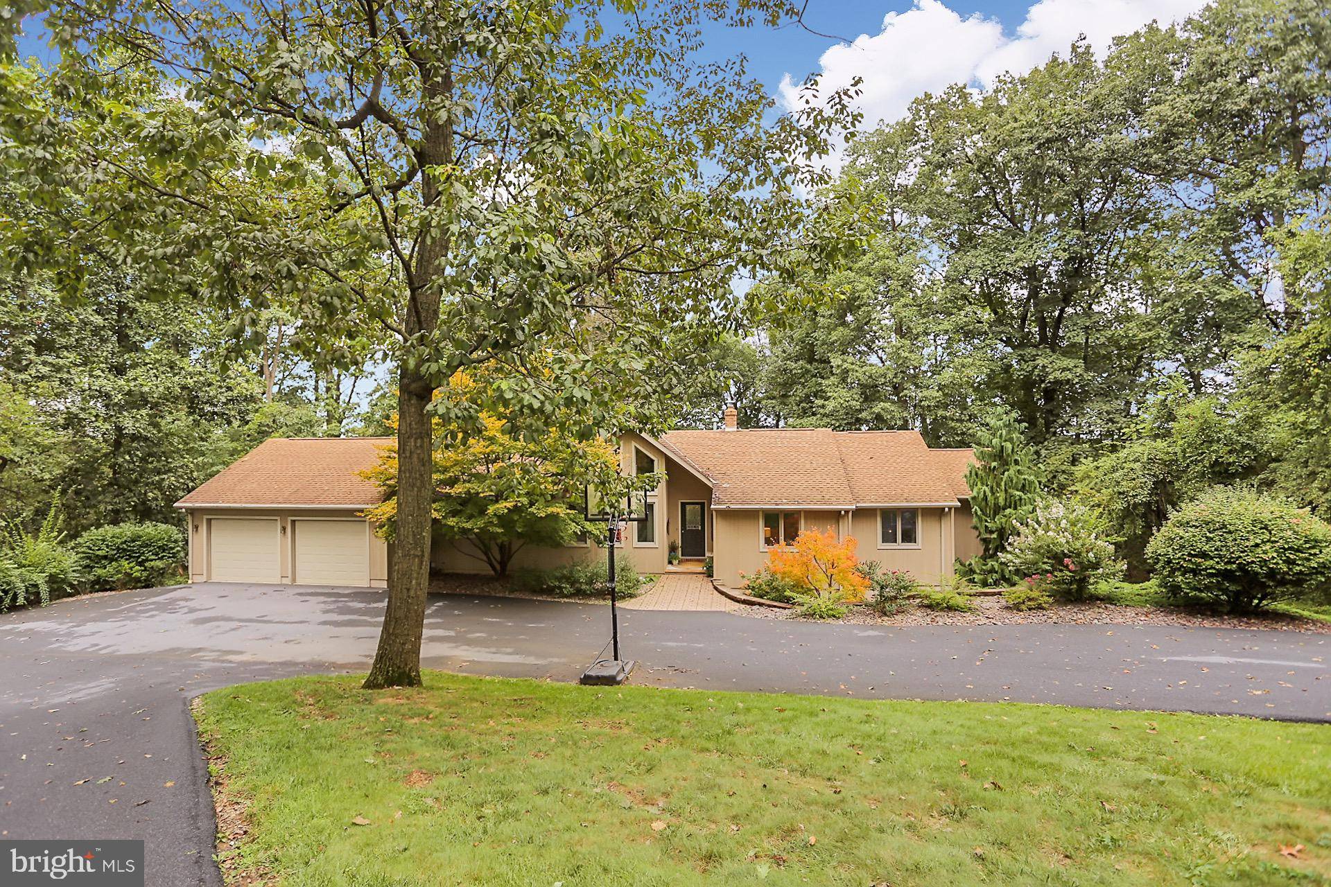 Leesport, PA 19533,1091 MAHLON DR