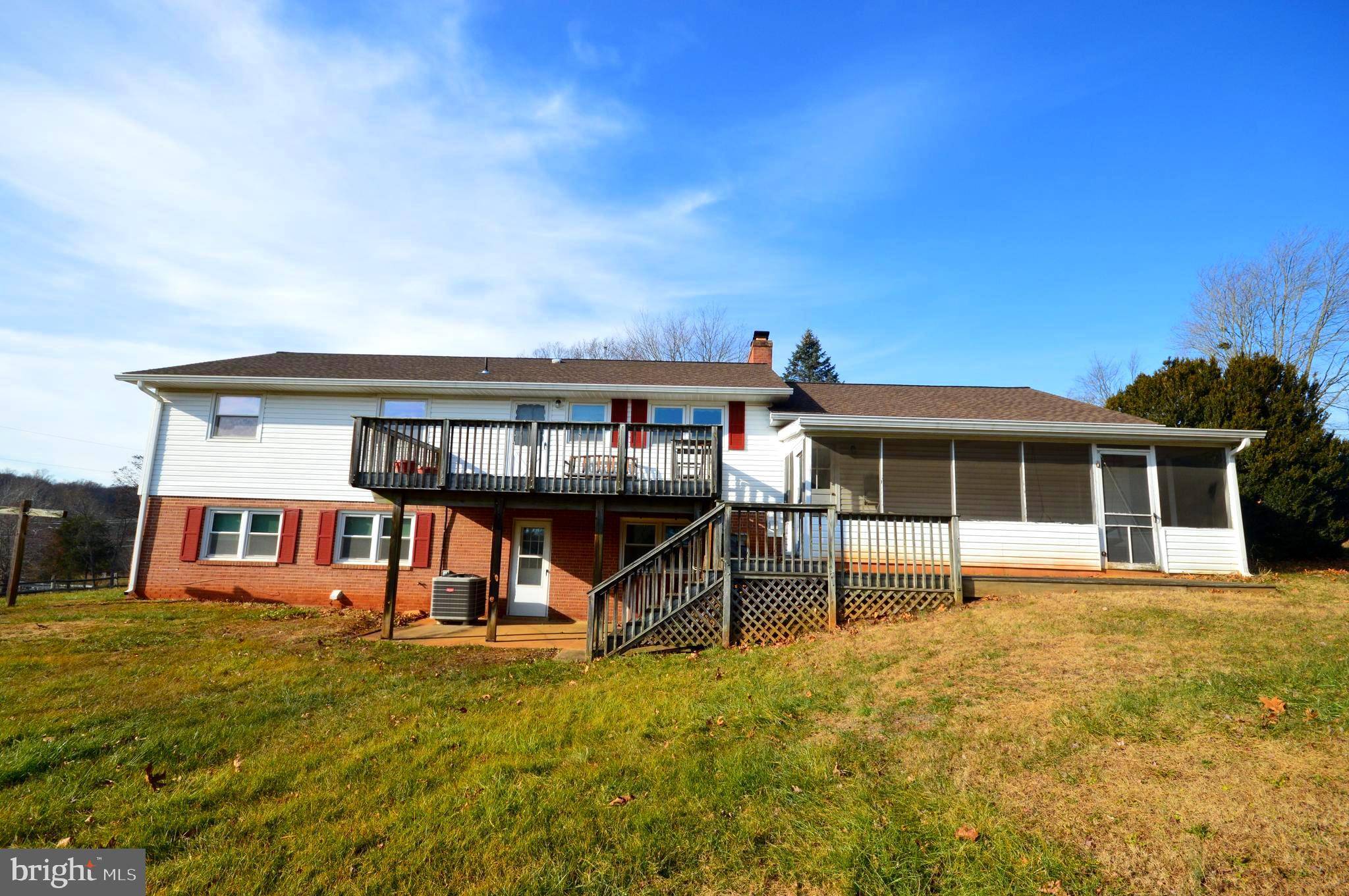 Haymarket, VA 20169,15909 WATERFALL RD