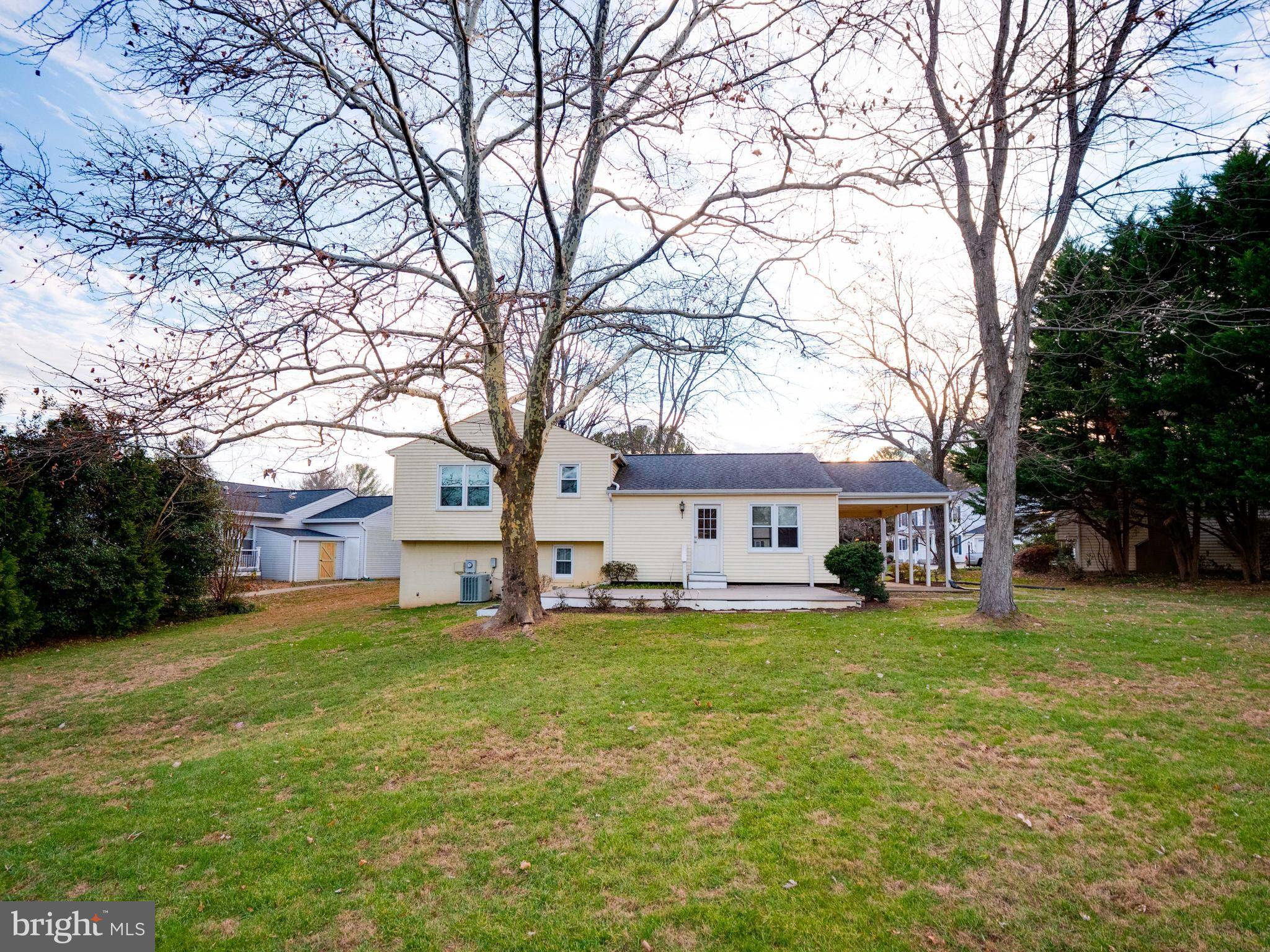 Burke, VA 22015,9608 GLENARM CT