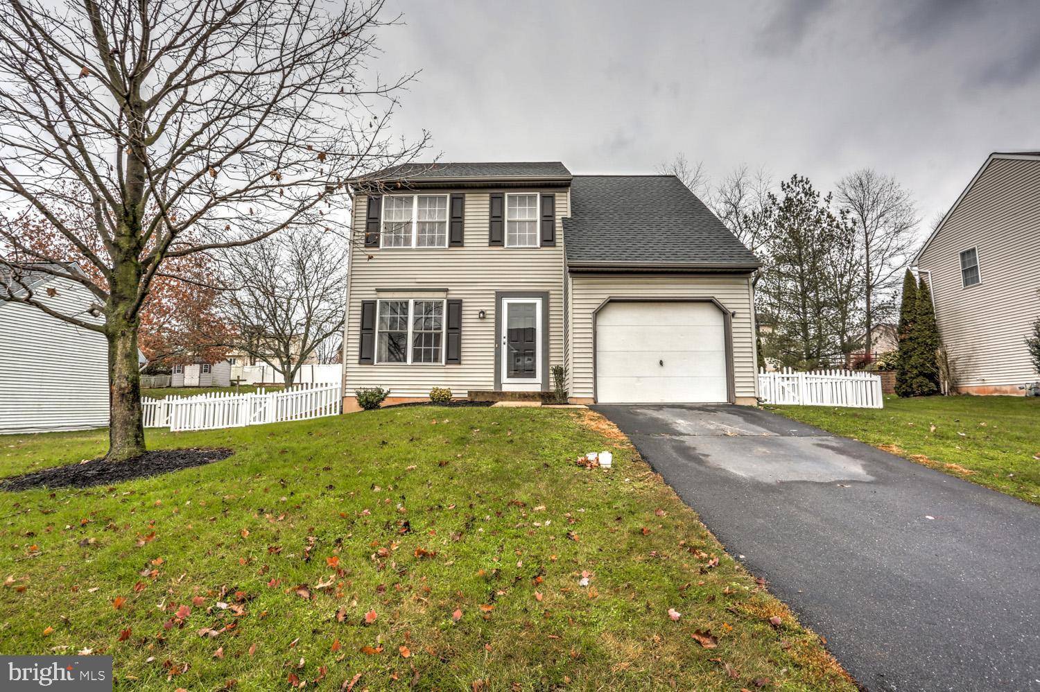 Reinholds, PA 17569,45 VILLAGE SPRING LN