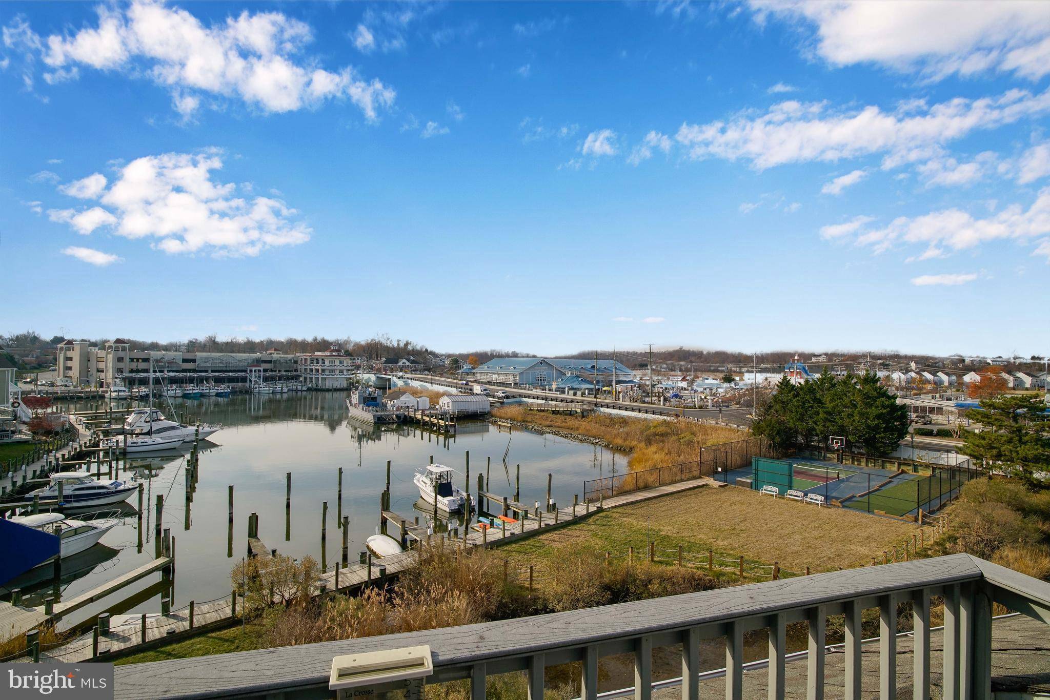 Chesapeake Beach, MD 20732,8086 WINDWARD KEY DR