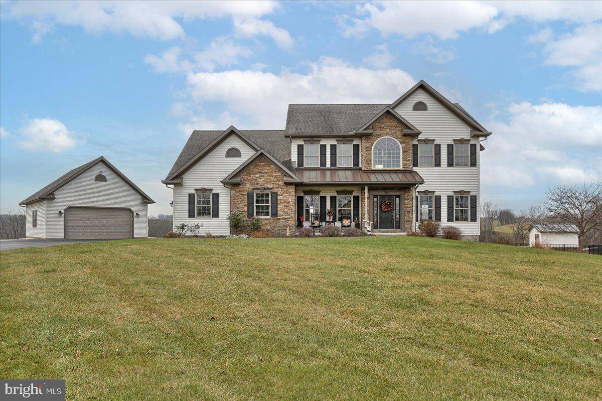 Annville, PA 17003,8 TERRACE LN