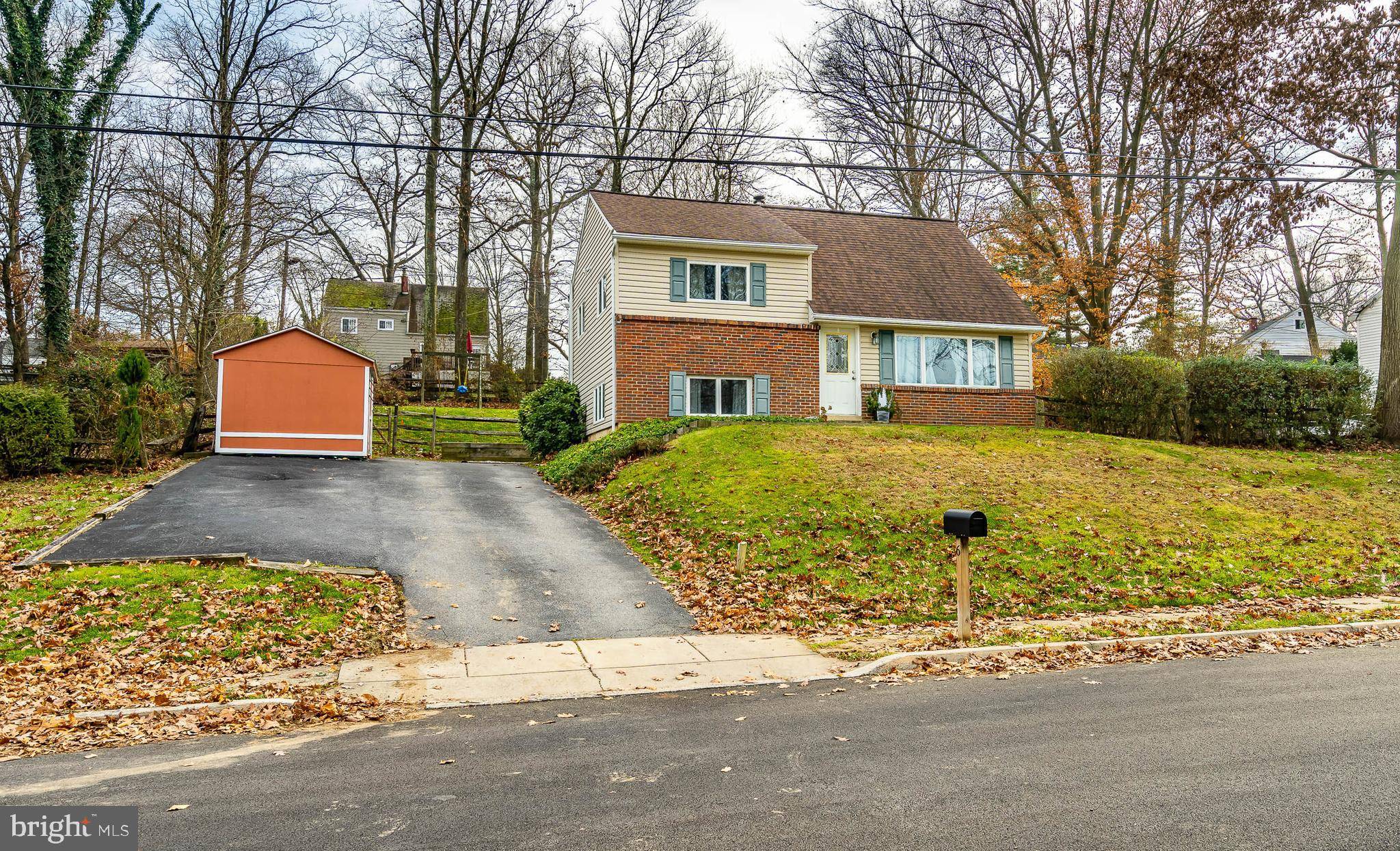 Paoli, PA 19301,6 SUNSET DR