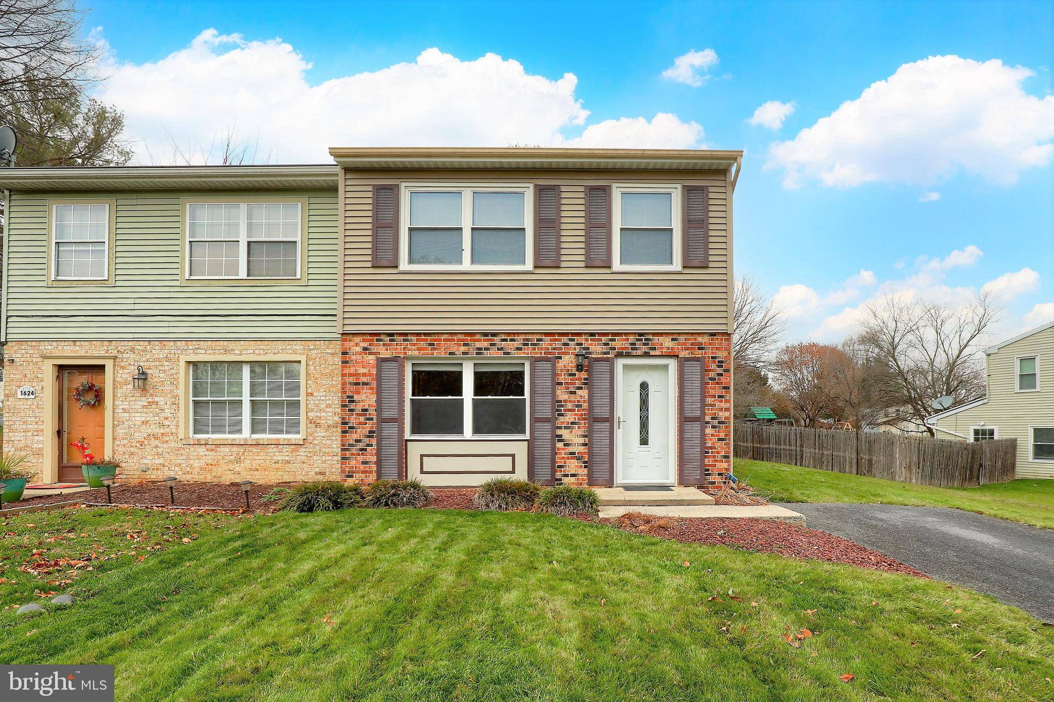 Lancaster, PA 17603,1622 MANOR BLVD