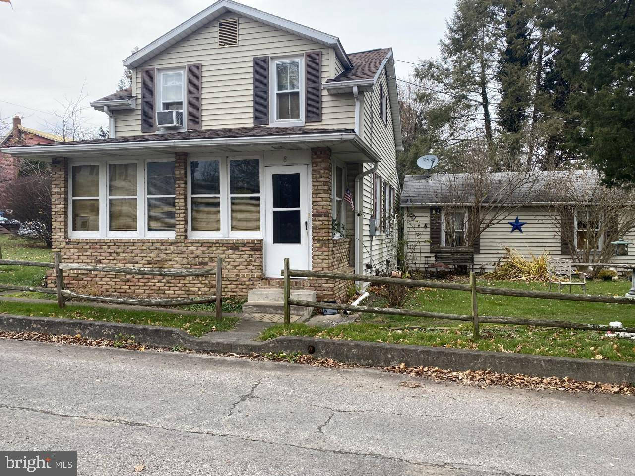 Duncannon, PA 17020,8 FRITZ AVE