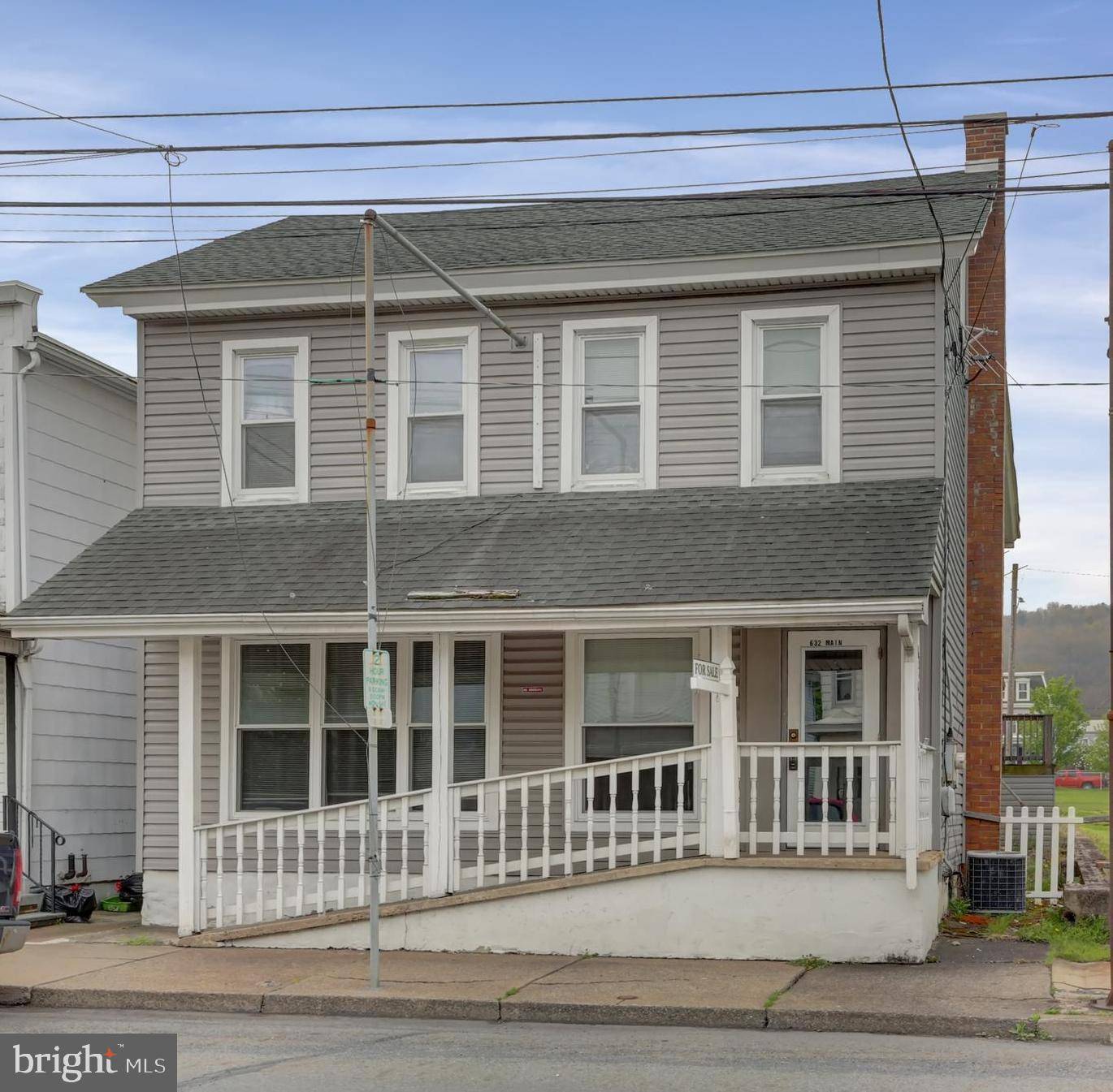 Lykens, PA 17048,632 MAIN ST