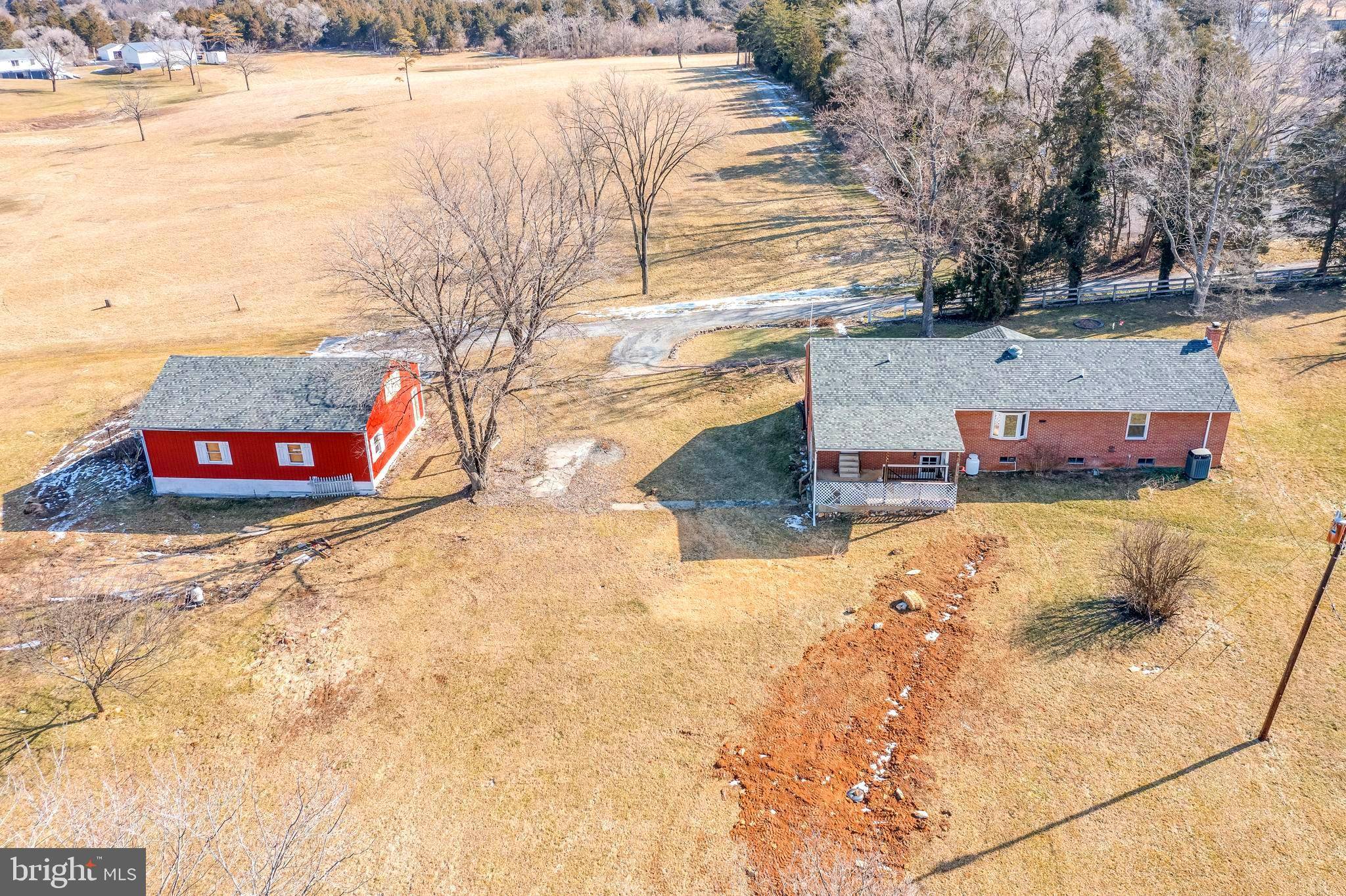 Kearneysville, WV 25430,73 DOE WALK LN