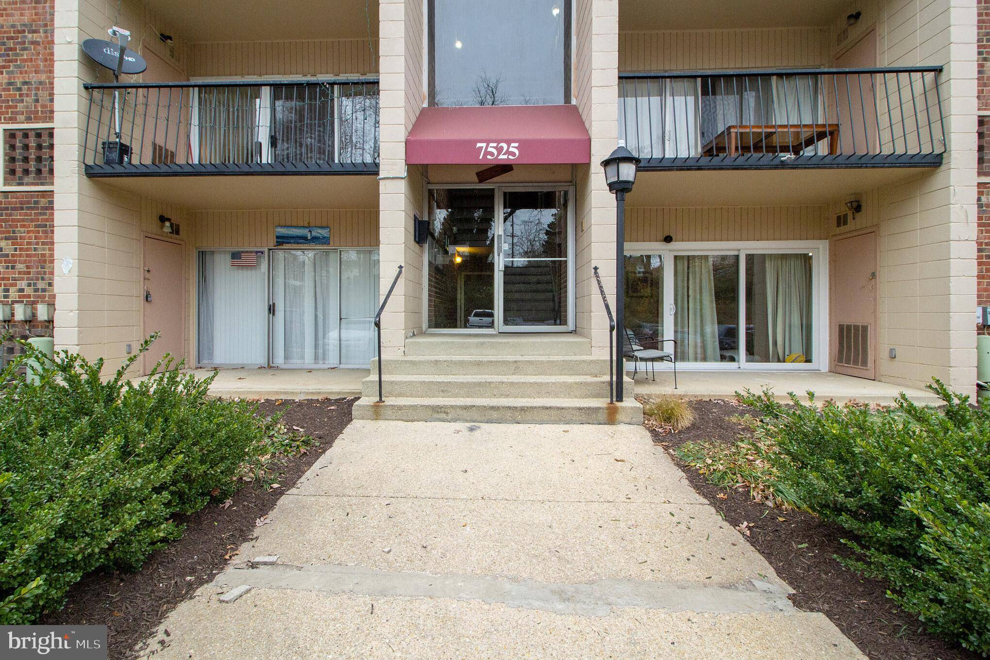 New Carrollton, MD 20784,7525 RIVERDALE RD #1808