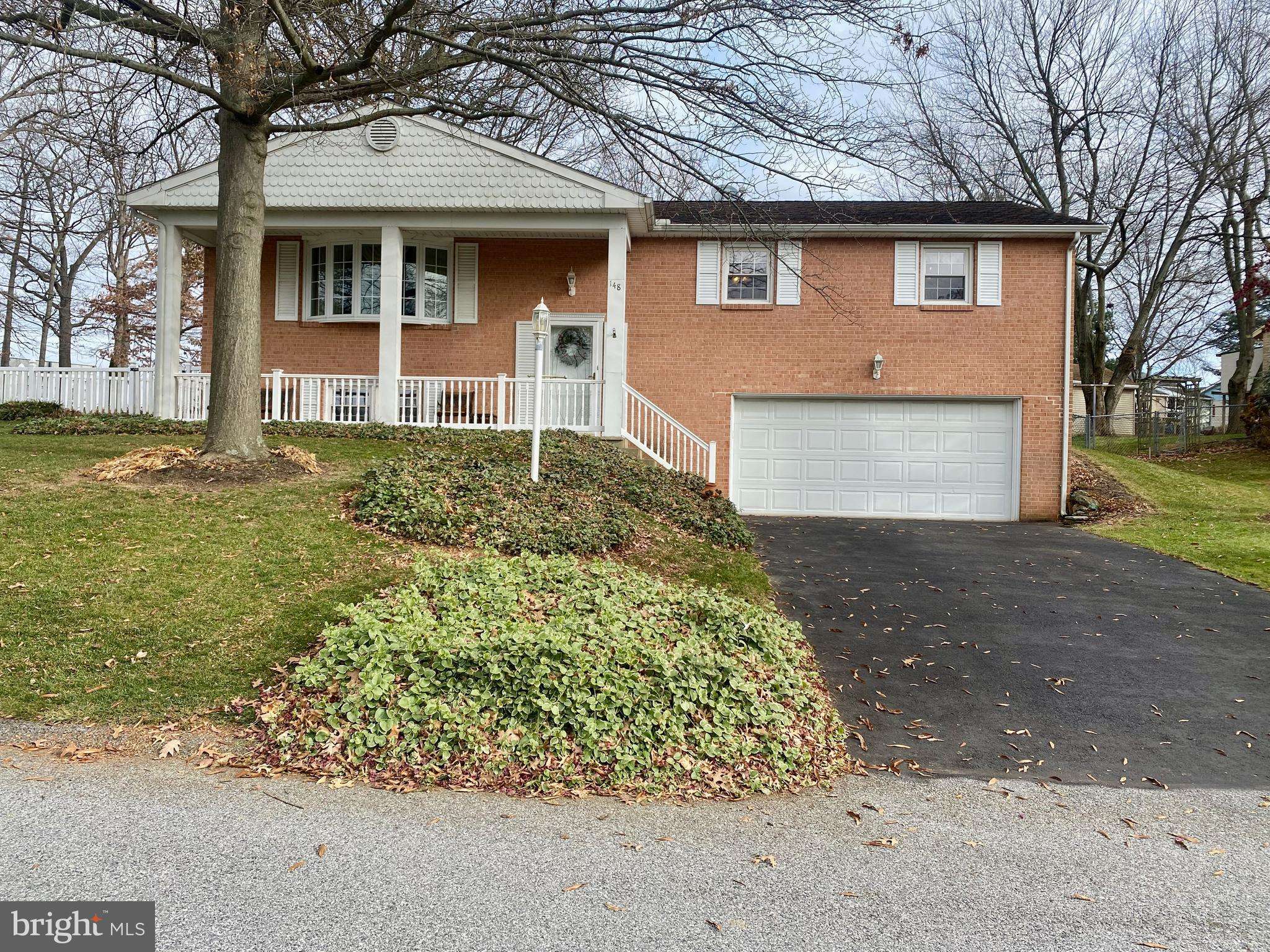 Dallastown, PA 17313,148 BRANT DR