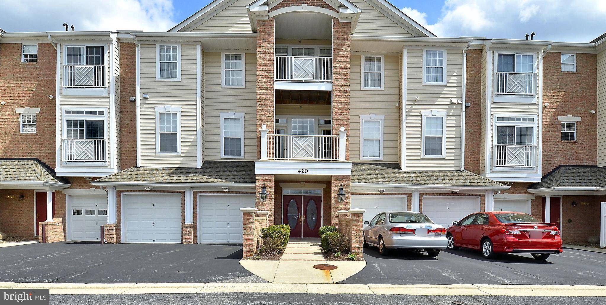 Edgewater, MD 21037,420 HAMLET CLUB DR #102