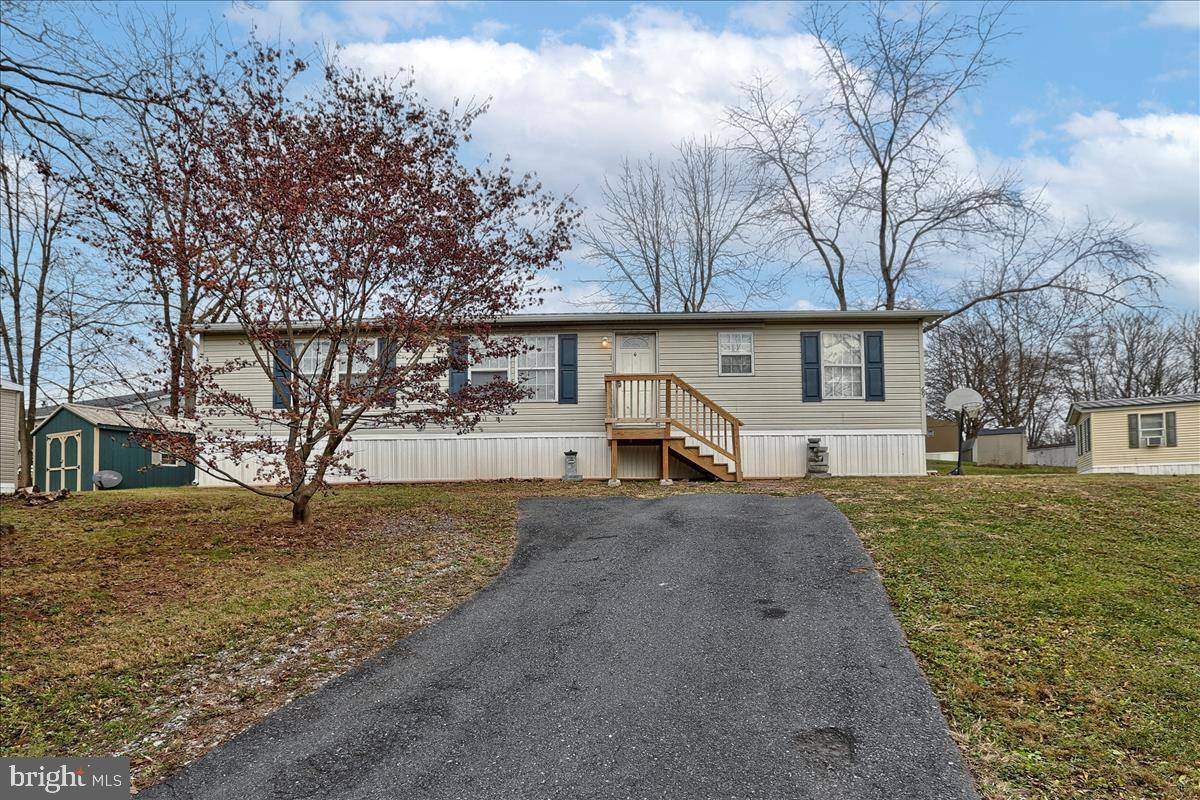 Etters, PA 17319,700 SALEM RD #69