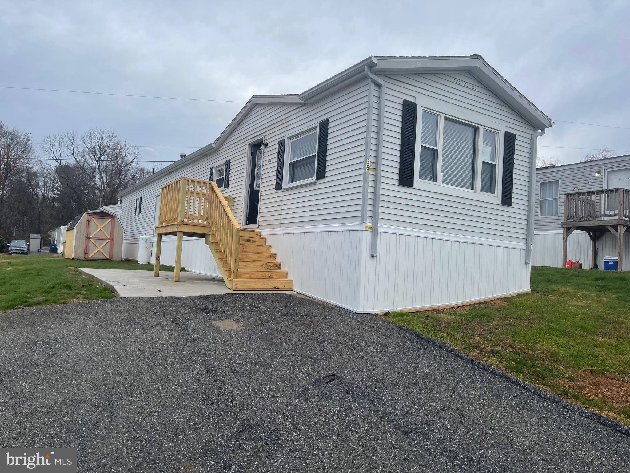 Holtwood, PA 17532,36 PARK LN