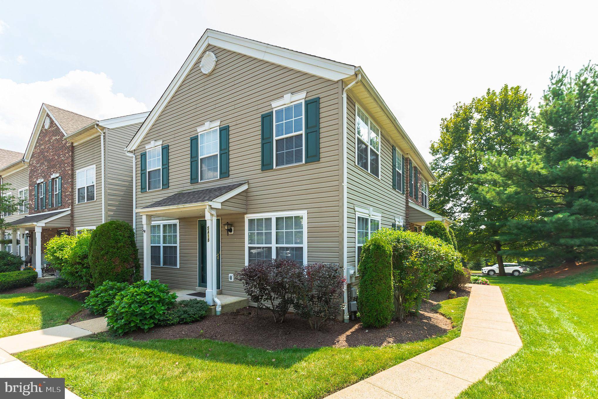 Doylestown, PA 18902,5418 SIMPSON CIR #268