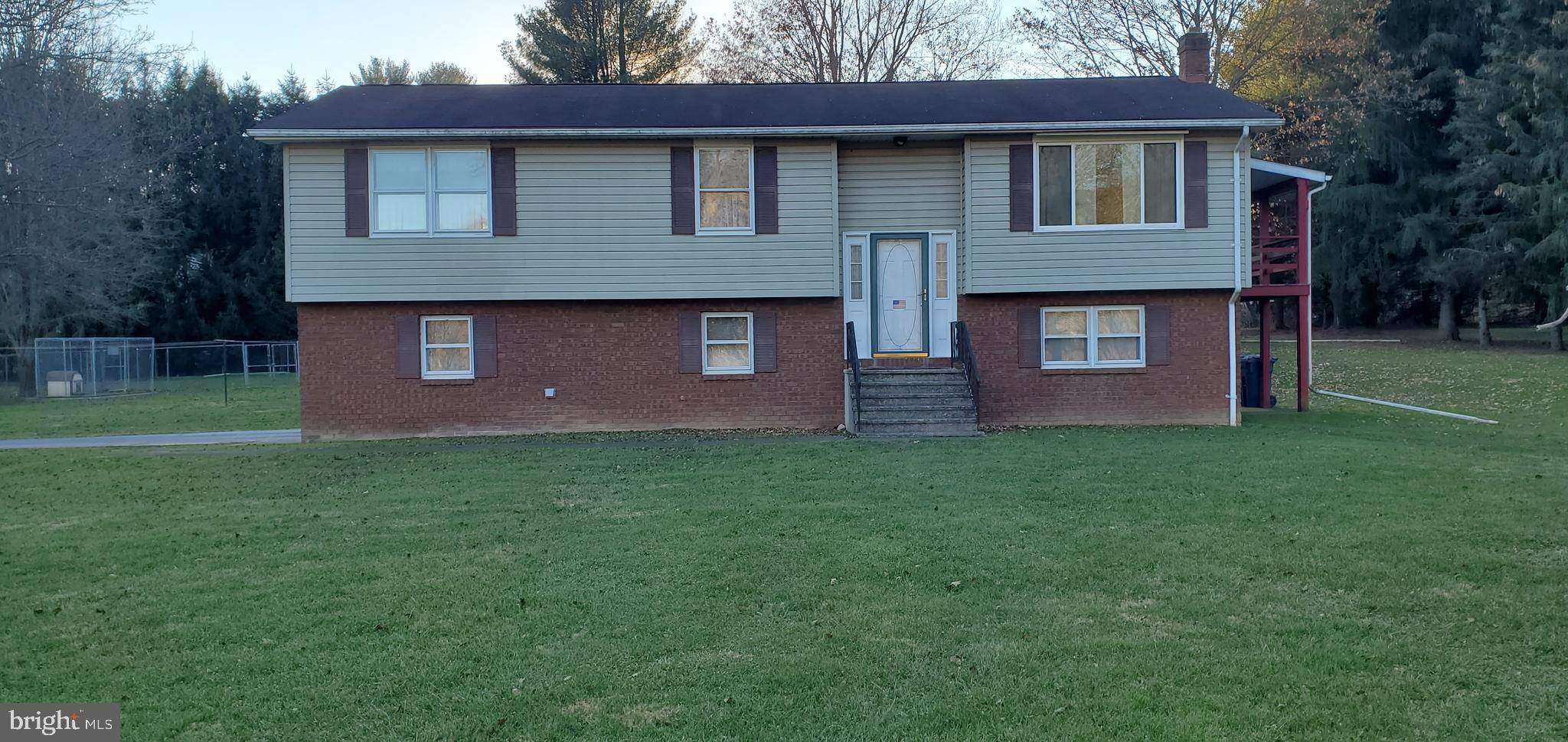 Seven Valleys, PA 17360,2458 MAPLE ST