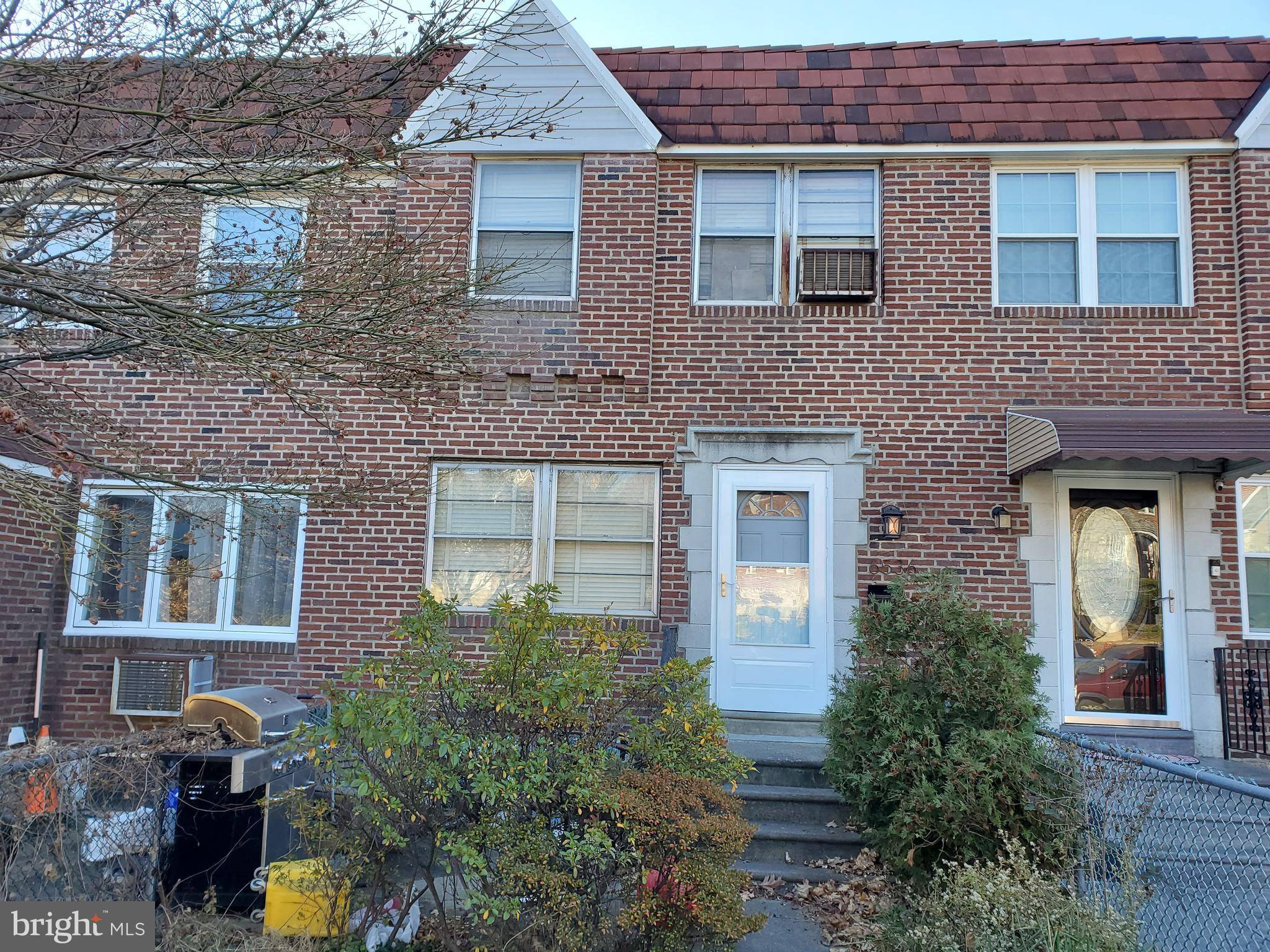 Philadelphia, PA 19120,6536 N MASCHER ST