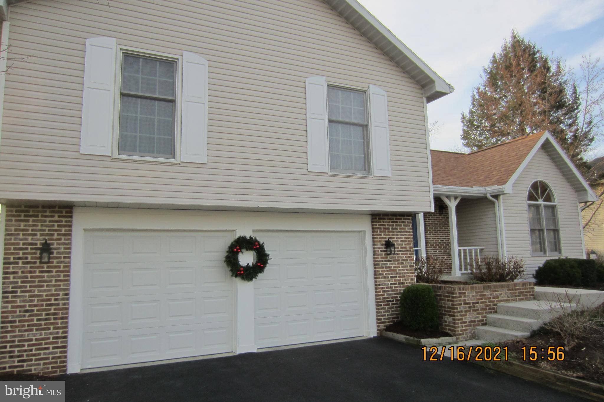 Enola, PA 17025,119 MOUNTAIN VIEW DR