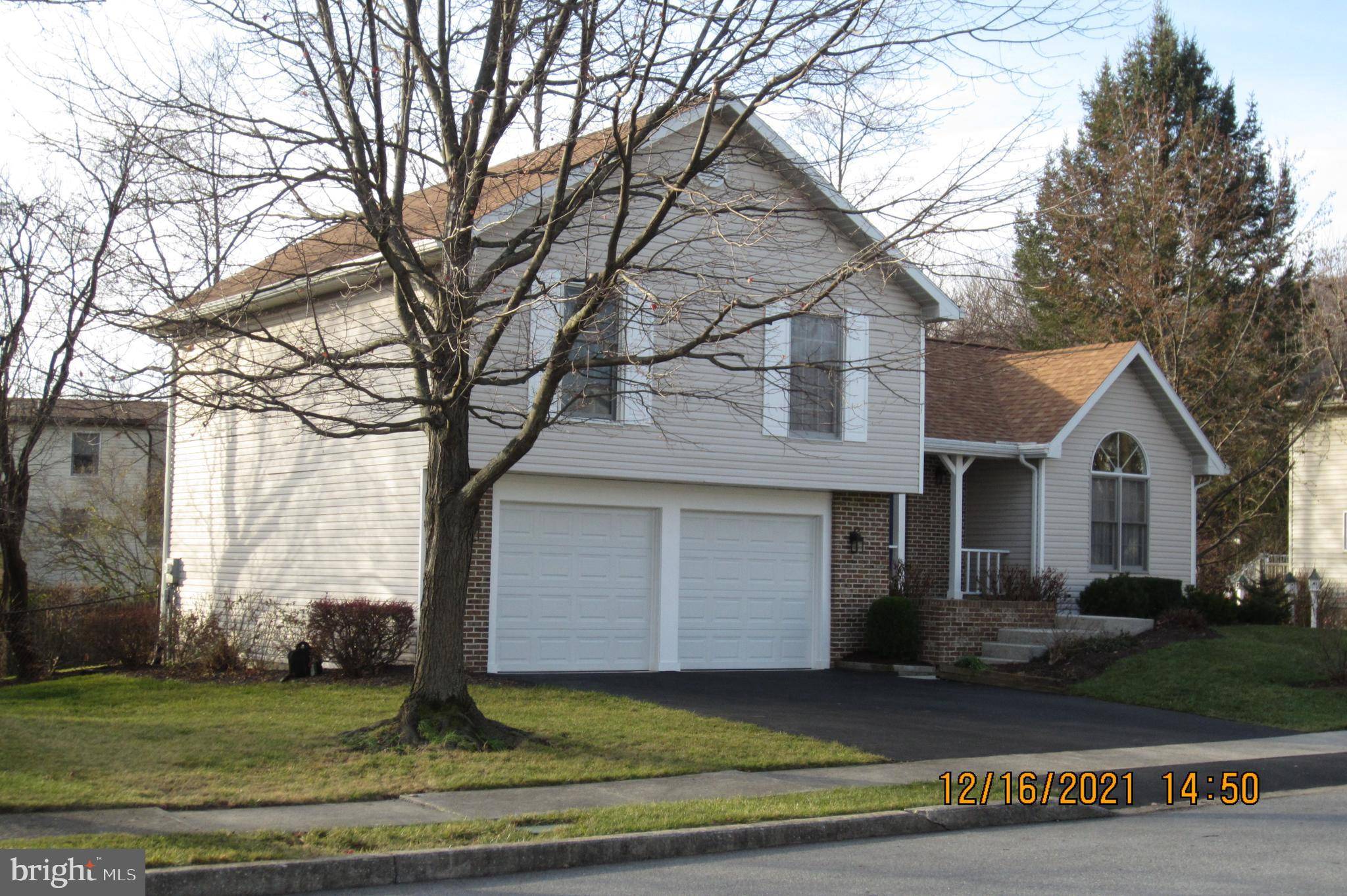 Enola, PA 17025,119 MOUNTAIN VIEW DR