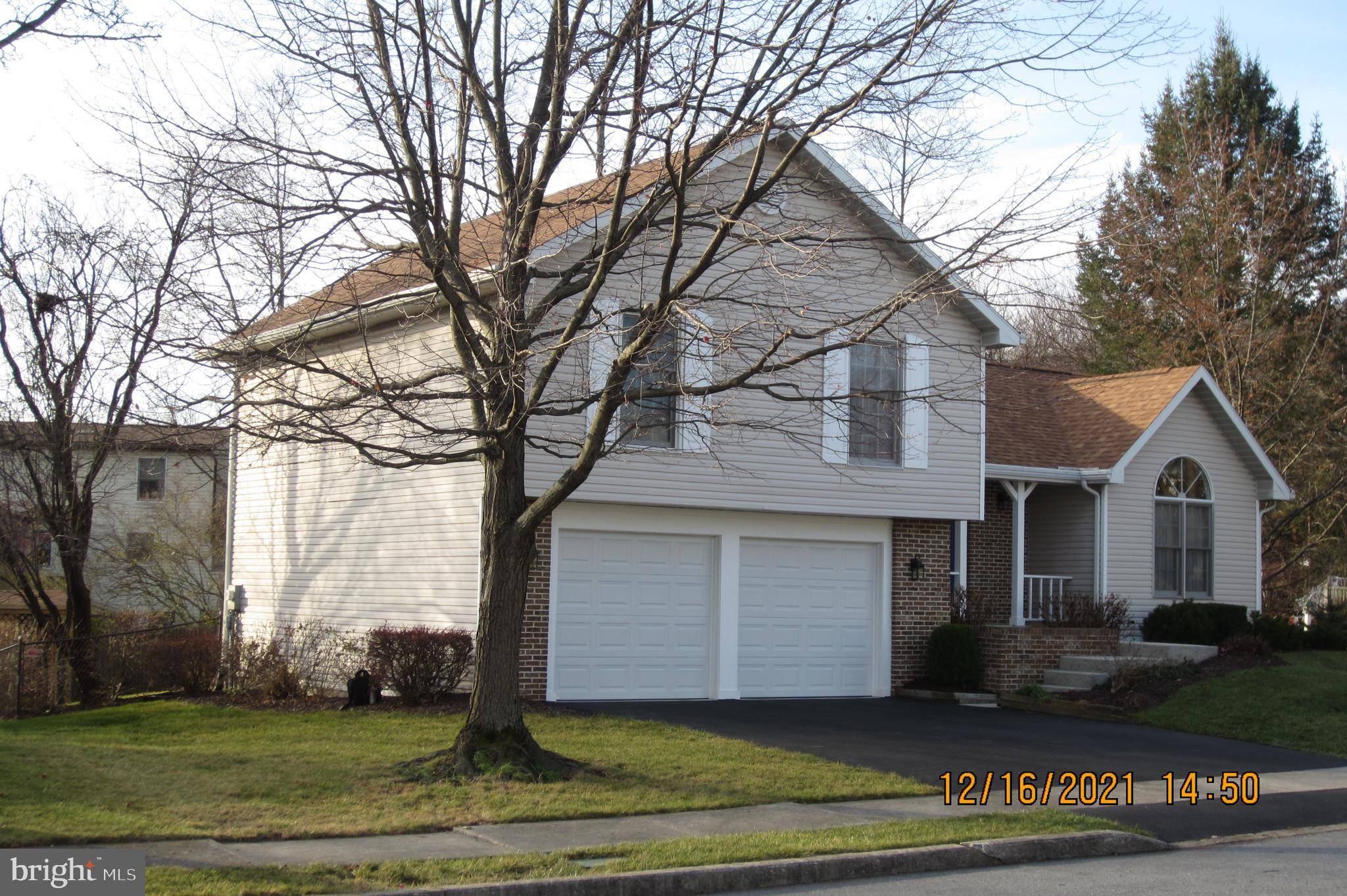 Enola, PA 17025,119 MOUNTAIN VIEW DR