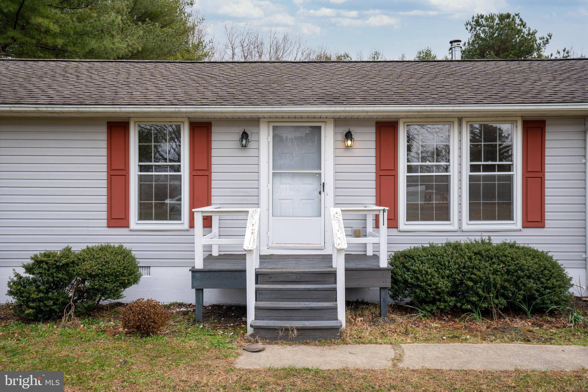 Colonial Beach, VA 22443,360 BRODFIELD RD