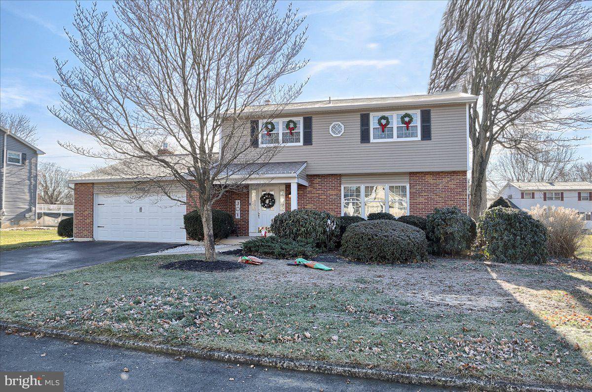 Macungie, PA 18062,7600 CATALPA DR