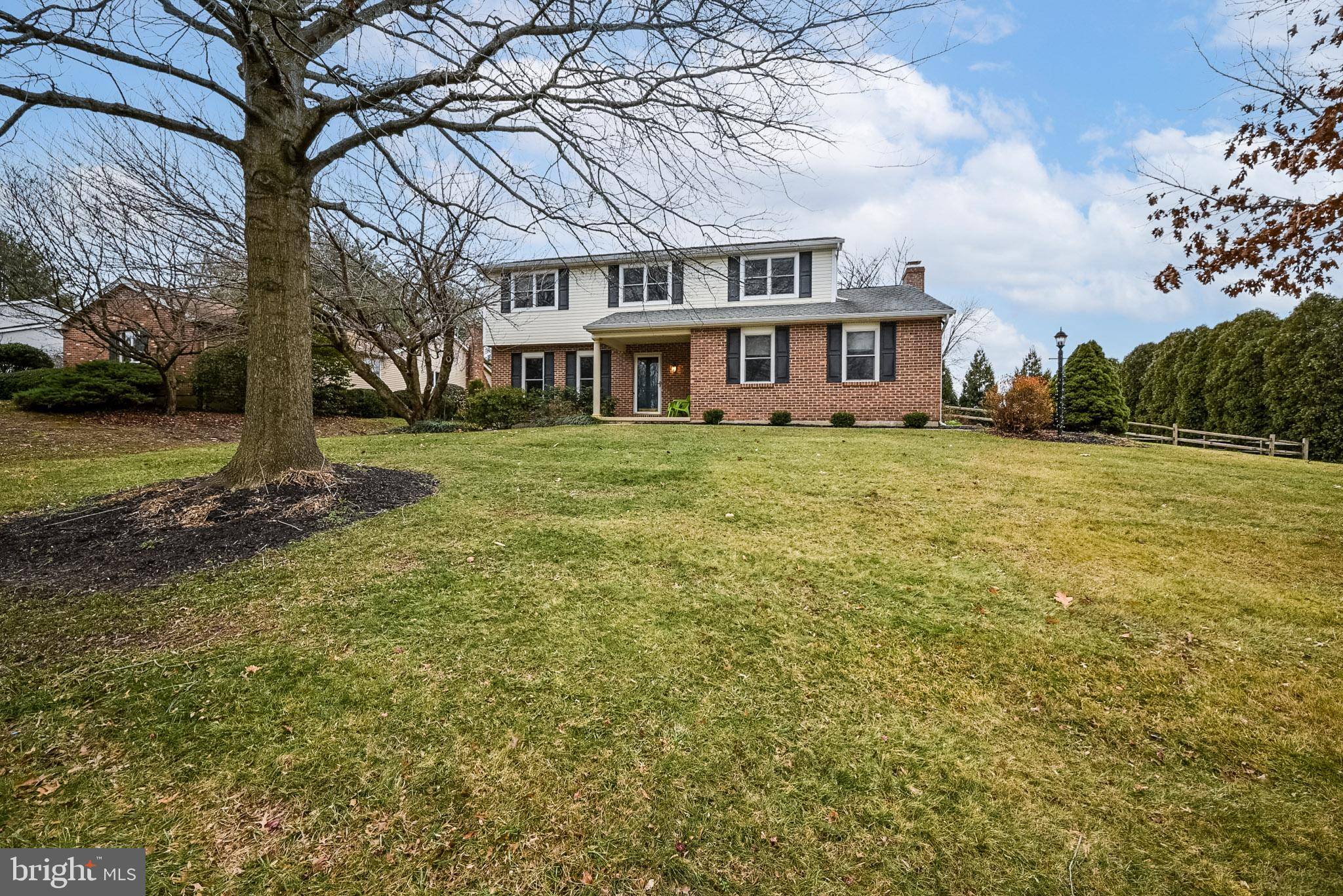 Hockessin, DE 19707,2 COLONIAL CT