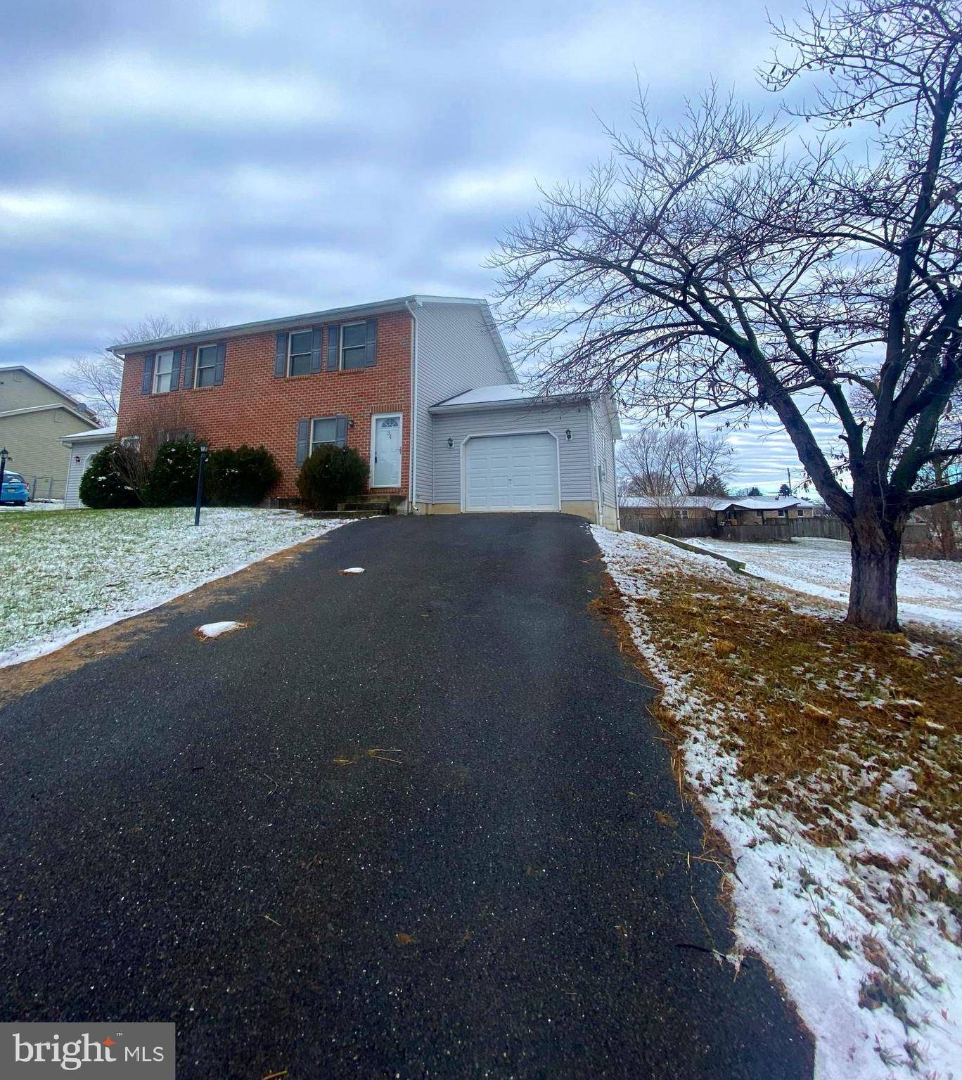 Shippensburg, PA 17257,34 LARCH DR